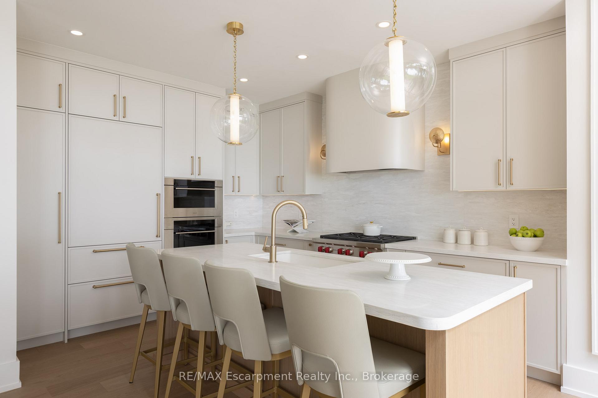 Photo 17 of 21 Second Street, Oakville, Old Oakville — HOMEH