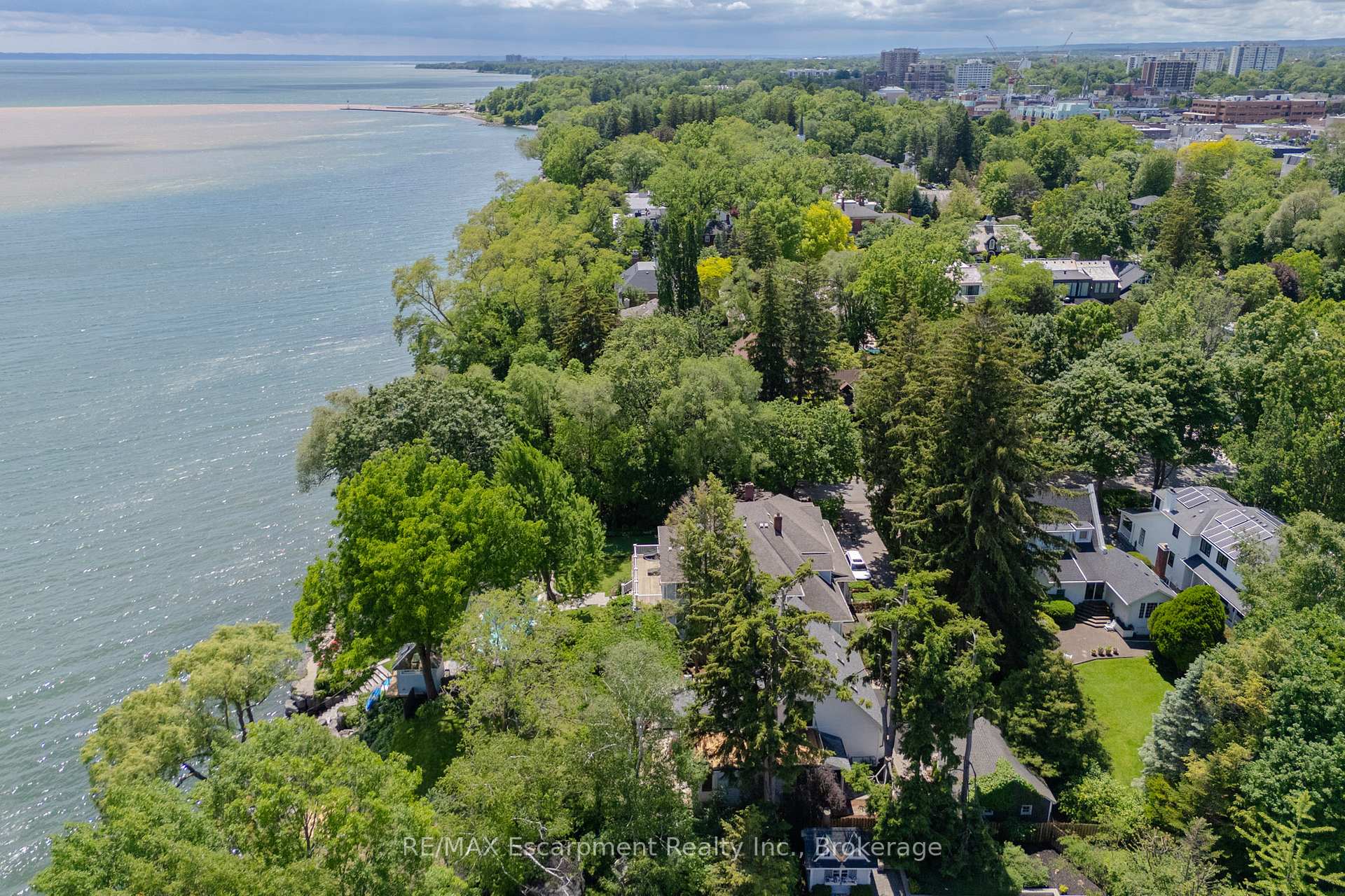 Photo 49 of 21 Second Street, Oakville, Old Oakville — HOMEH