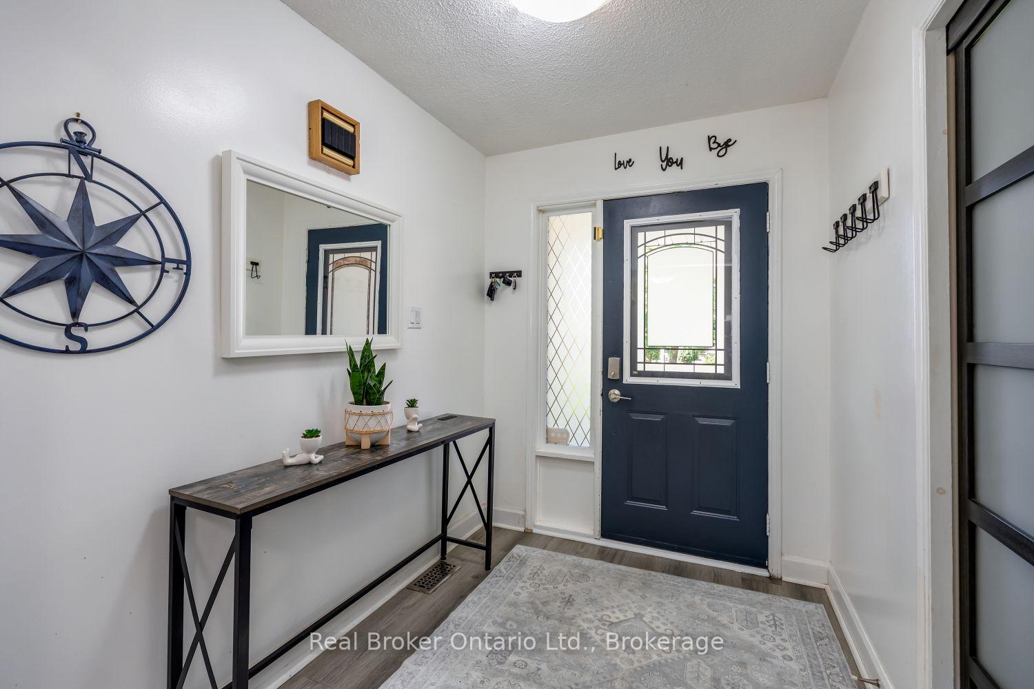 Photo 6 of 630 Cognac Crescent, Pickering, Amberlea — HOMEH