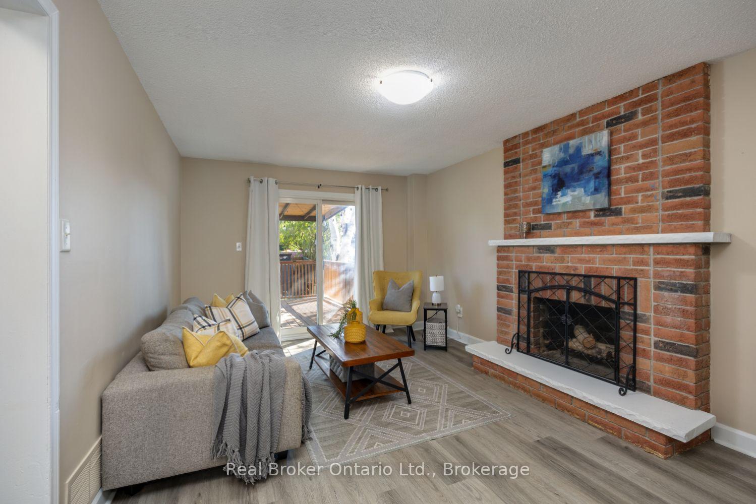 Photo 11 of 630 Cognac Crescent, Pickering, Amberlea — HOMEH