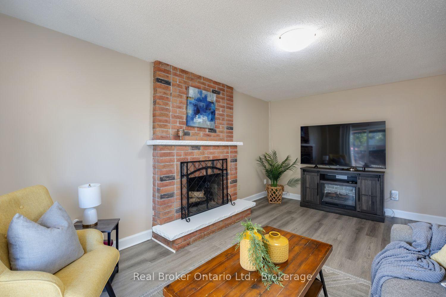 Photo 13 of 630 Cognac Crescent, Pickering, Amberlea — HOMEH