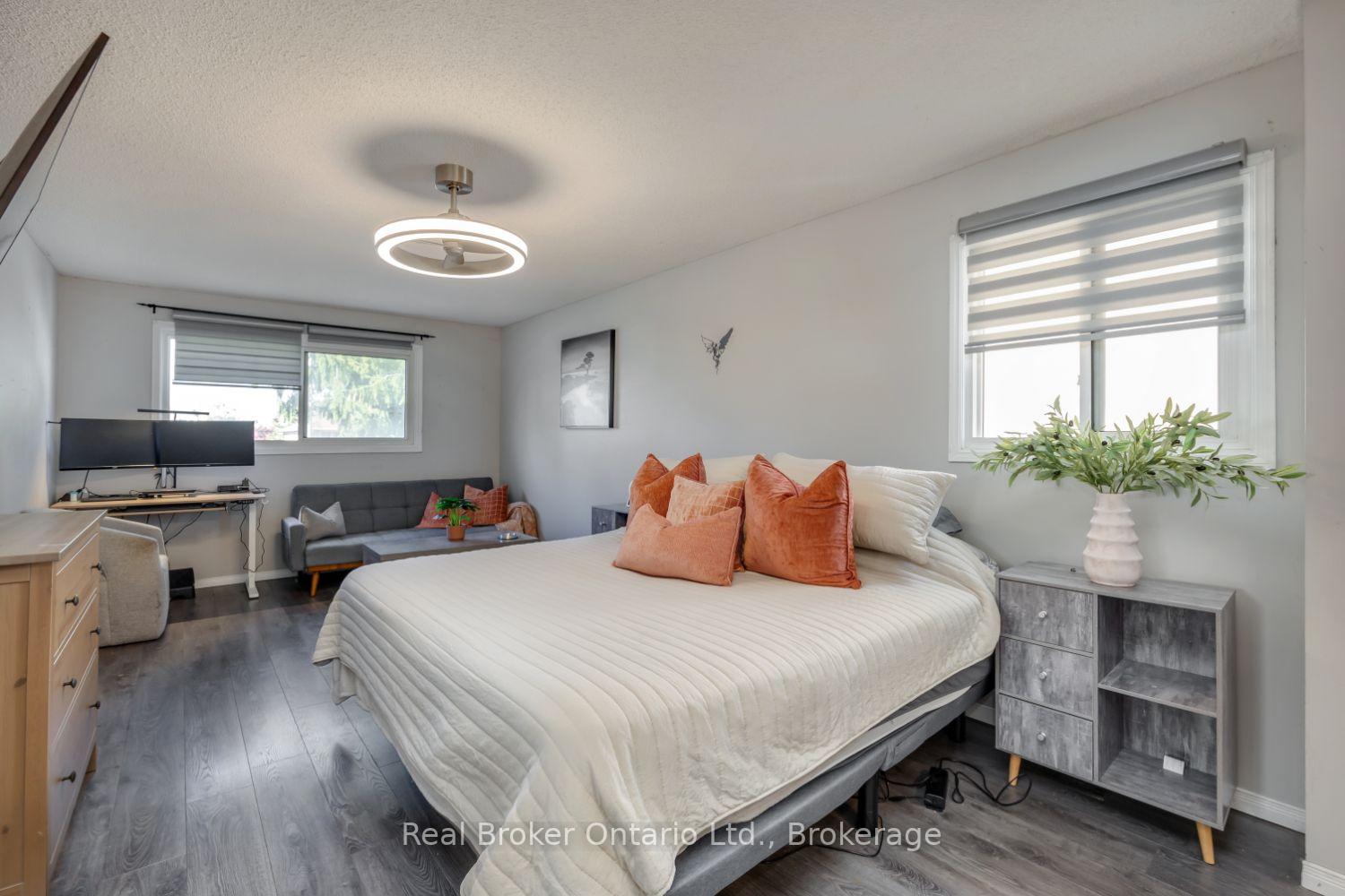 Photo 19 of 630 Cognac Crescent, Pickering, Amberlea — HOMEH