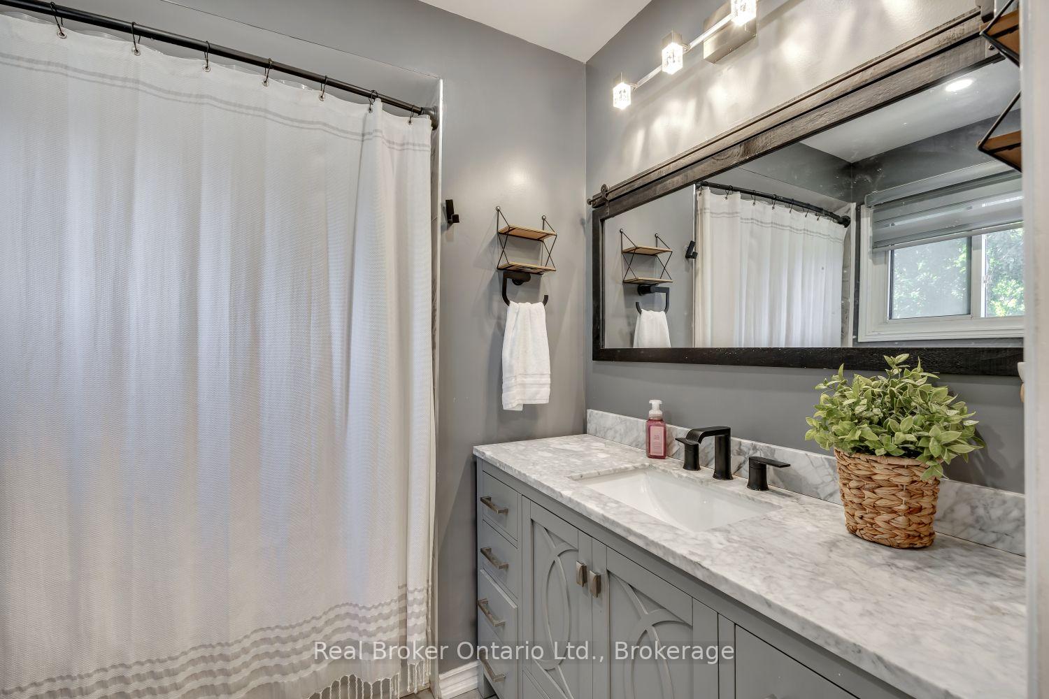 Photo 20 of 630 Cognac Crescent, Pickering, Amberlea — HOMEH