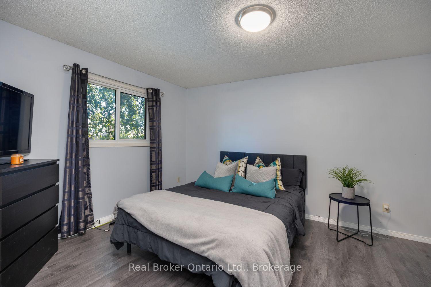 Photo 21 of 630 Cognac Crescent, Pickering, Amberlea — HOMEH
