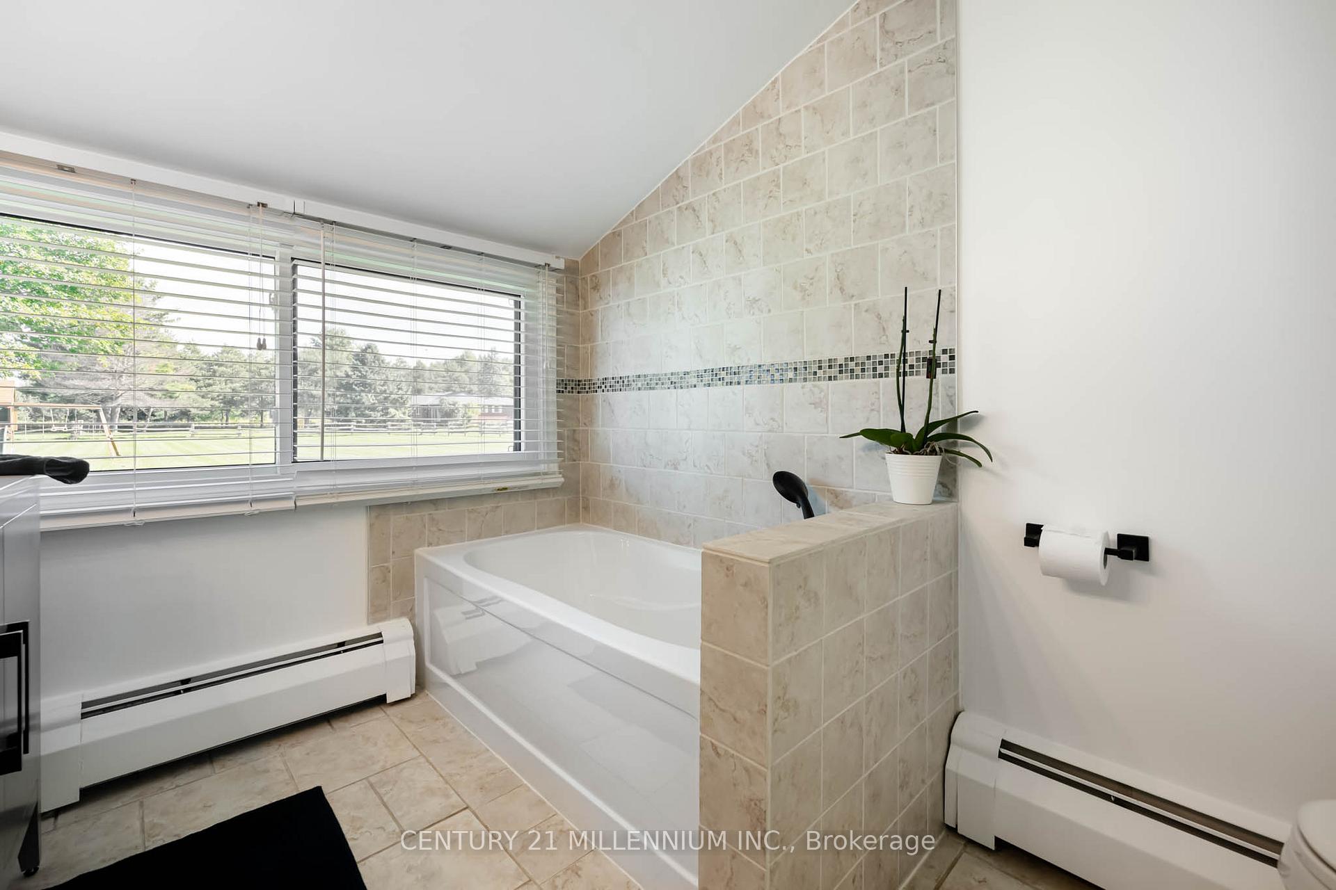 Photo 15 of 20429 Willoughby Road, Caledon, Rural Caledon — HOMEH