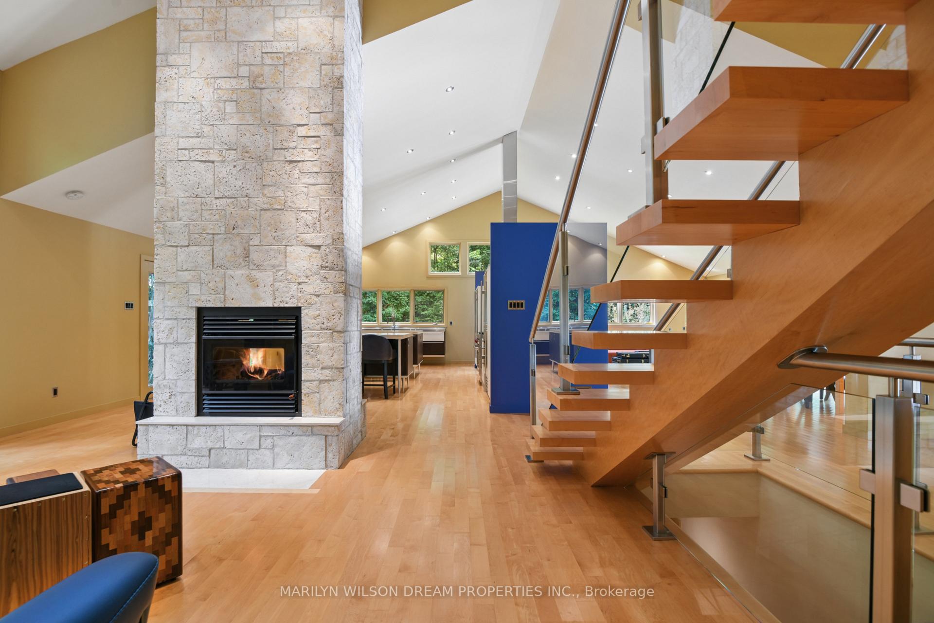 Photo 6 of 24 Marchvale Drive, Ottawa, Kanata - Rural Kanata (Central) — HOMEH