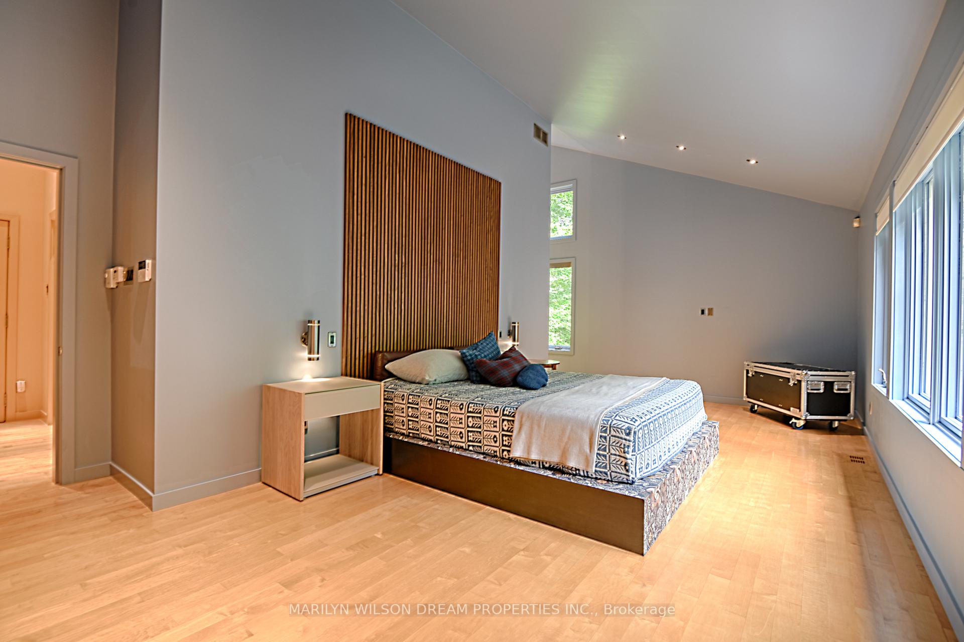 Photo 14 of 24 Marchvale Drive, Ottawa, Kanata - Rural Kanata (Central) — HOMEH