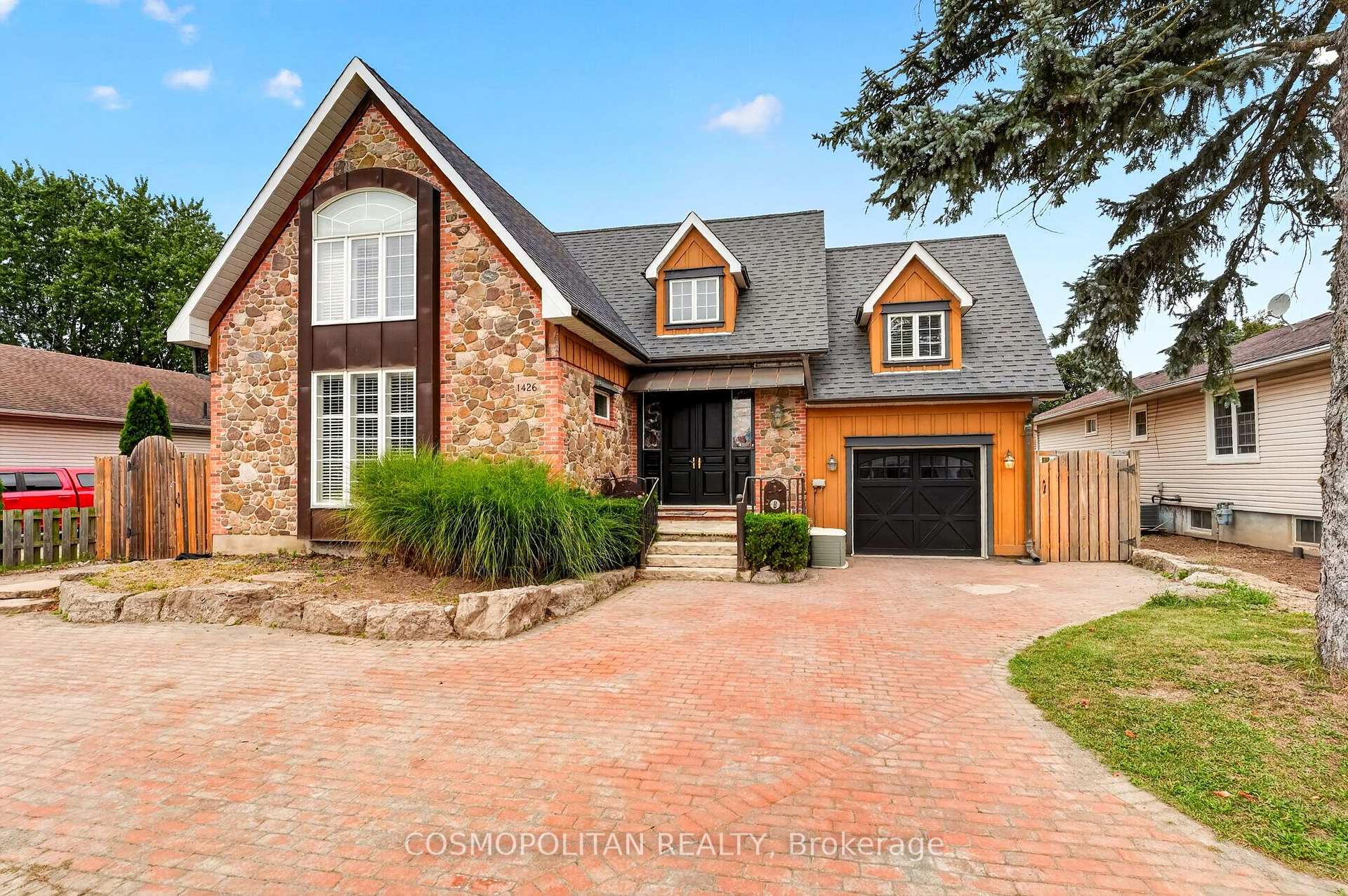 Photo of 1426 Niagara Stone Road