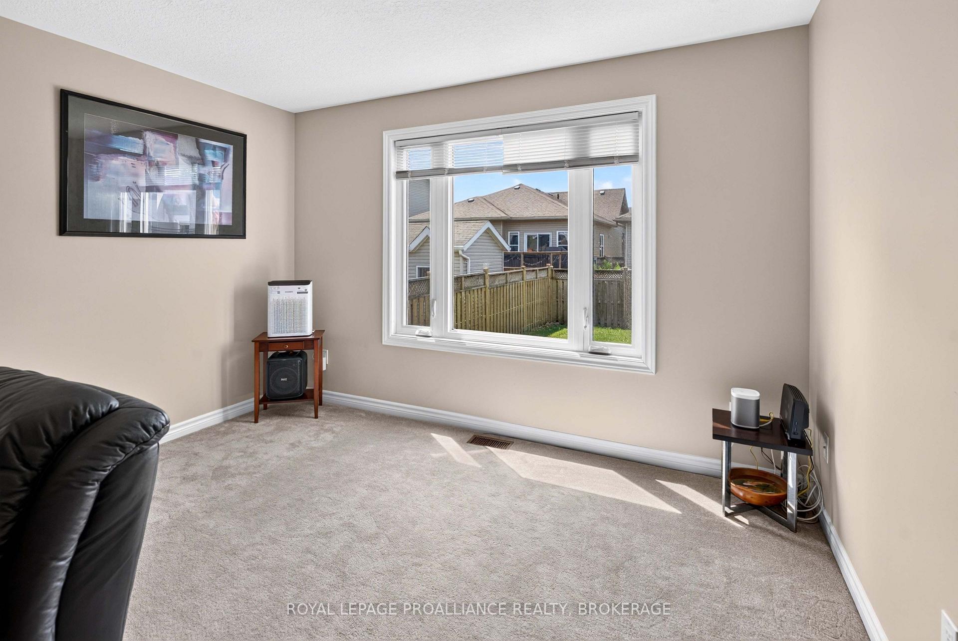 Photo 11 of 1447 Hanover Drive, Kingston, City Northwest — HOMEH
