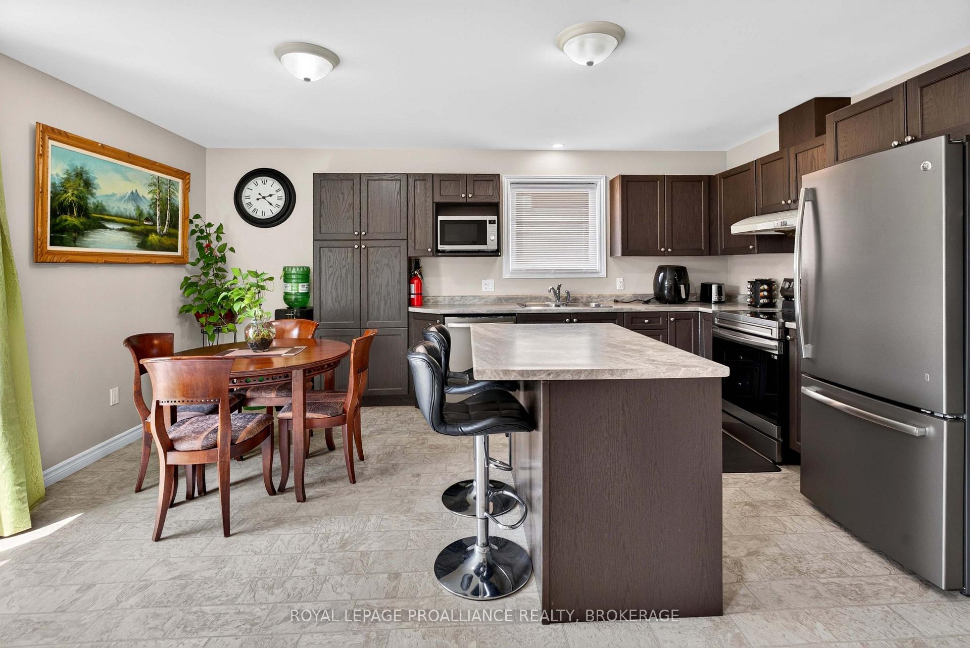 Photo 14 of 1447 Hanover Drive, Kingston, City Northwest — HOMEH