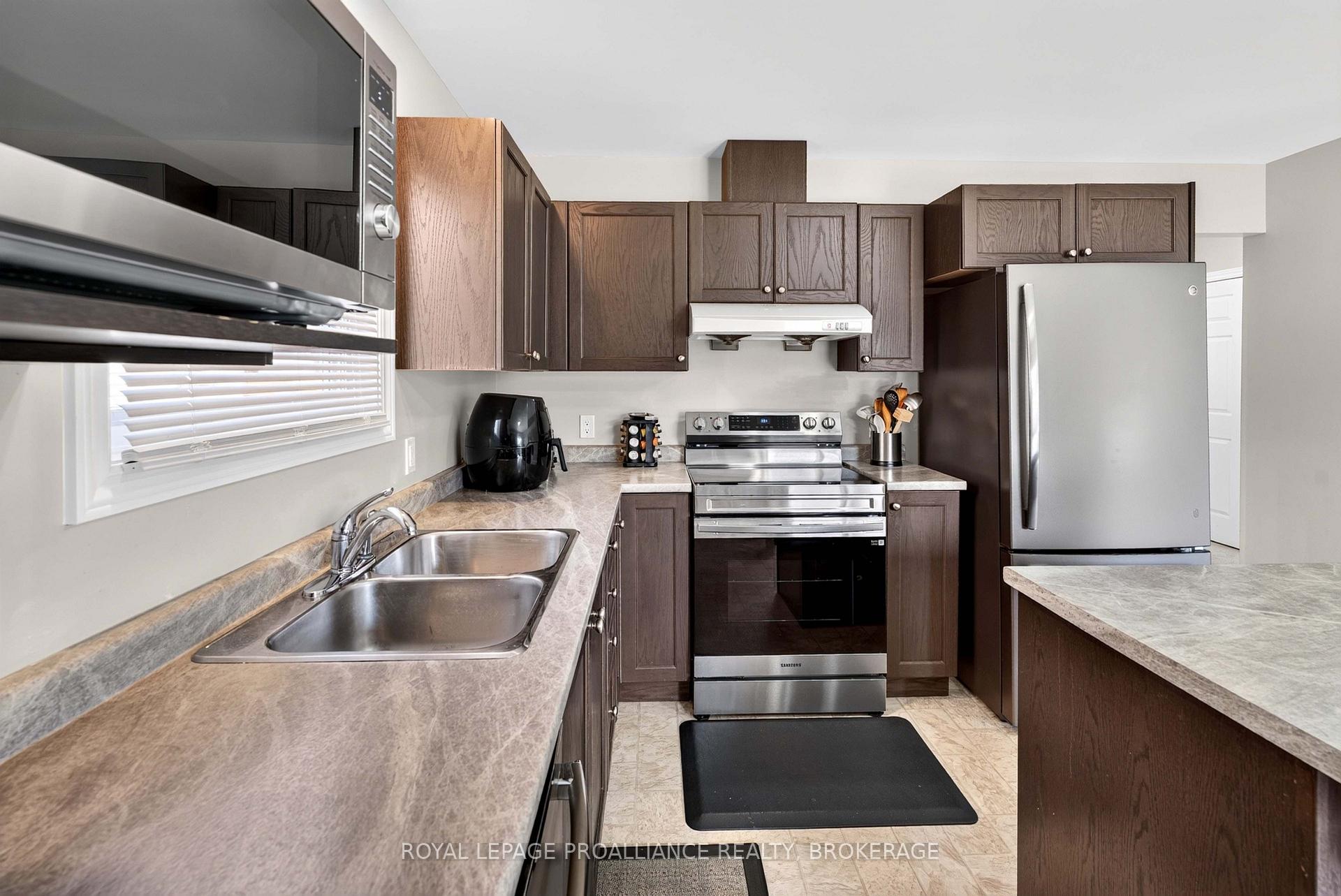 Photo 19 of 1447 Hanover Drive, Kingston, City Northwest — HOMEH