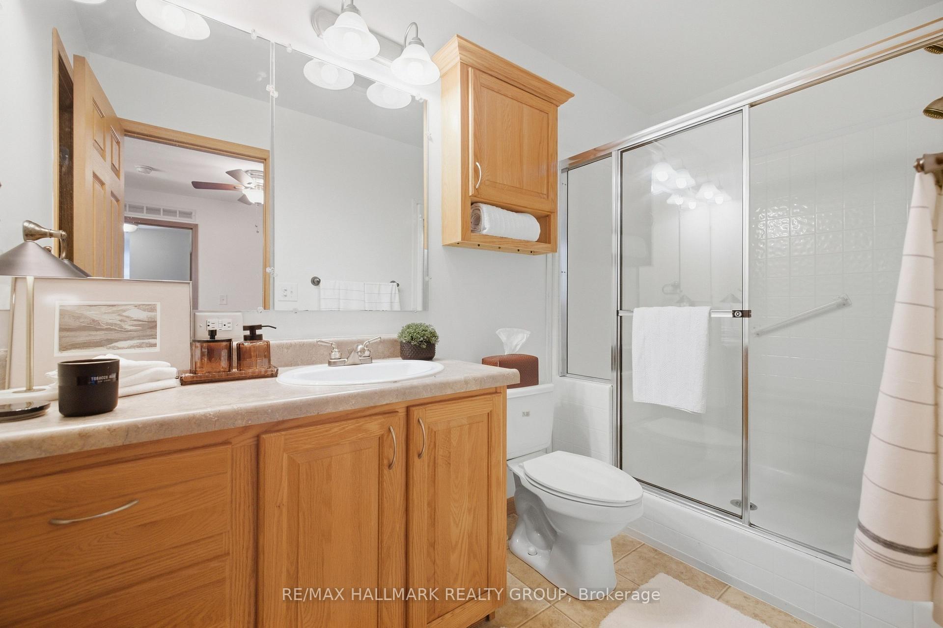 Photo 13 of 14 Pacific Avenue, Ottawa, Bellwood - Industrial Park — HOMEH
