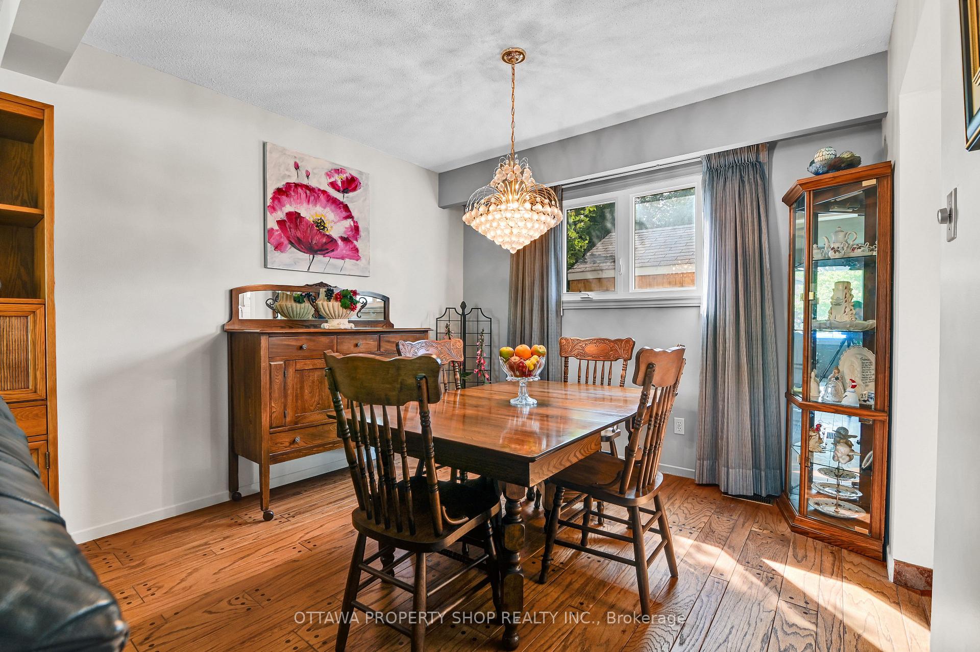 Photo 9 of 6268 Steamer Lane, Ottawa, Convent Glen South — HOMEH
