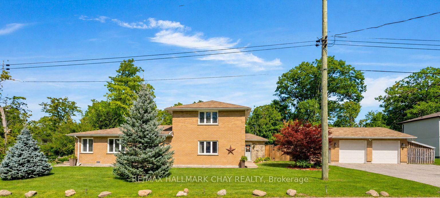 Photo of 47 Lakeside Drive