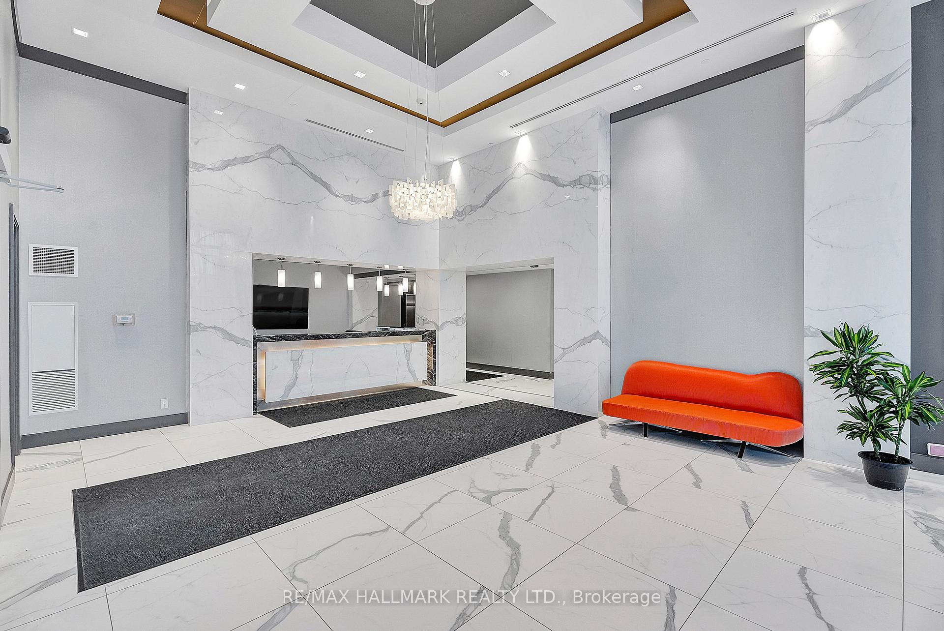 Photo 4 of Unit 703, 3600 Highway 7, Vaughan, Vaughan Corporate Centre — HOMEH