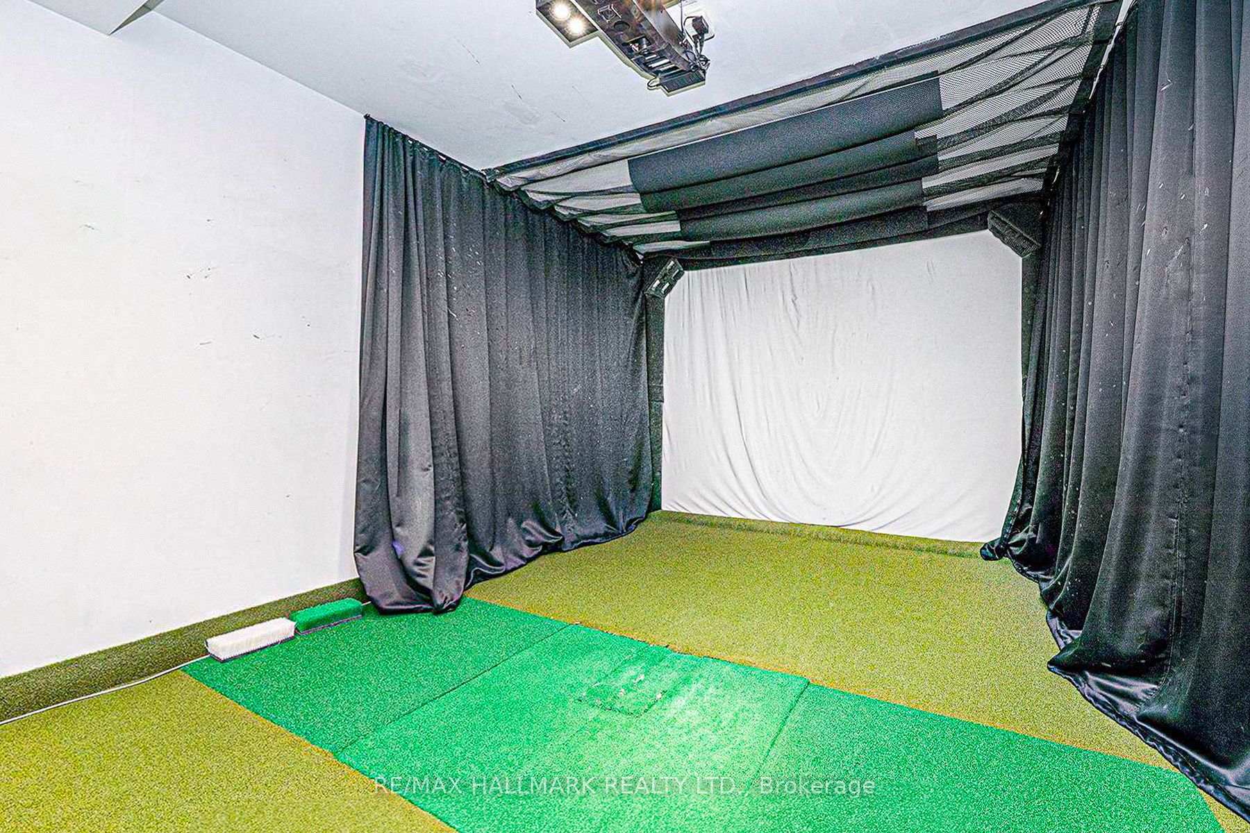 Photo 33 of Unit 703, 3600 Highway 7, Vaughan, Vaughan Corporate Centre — HOMEH
