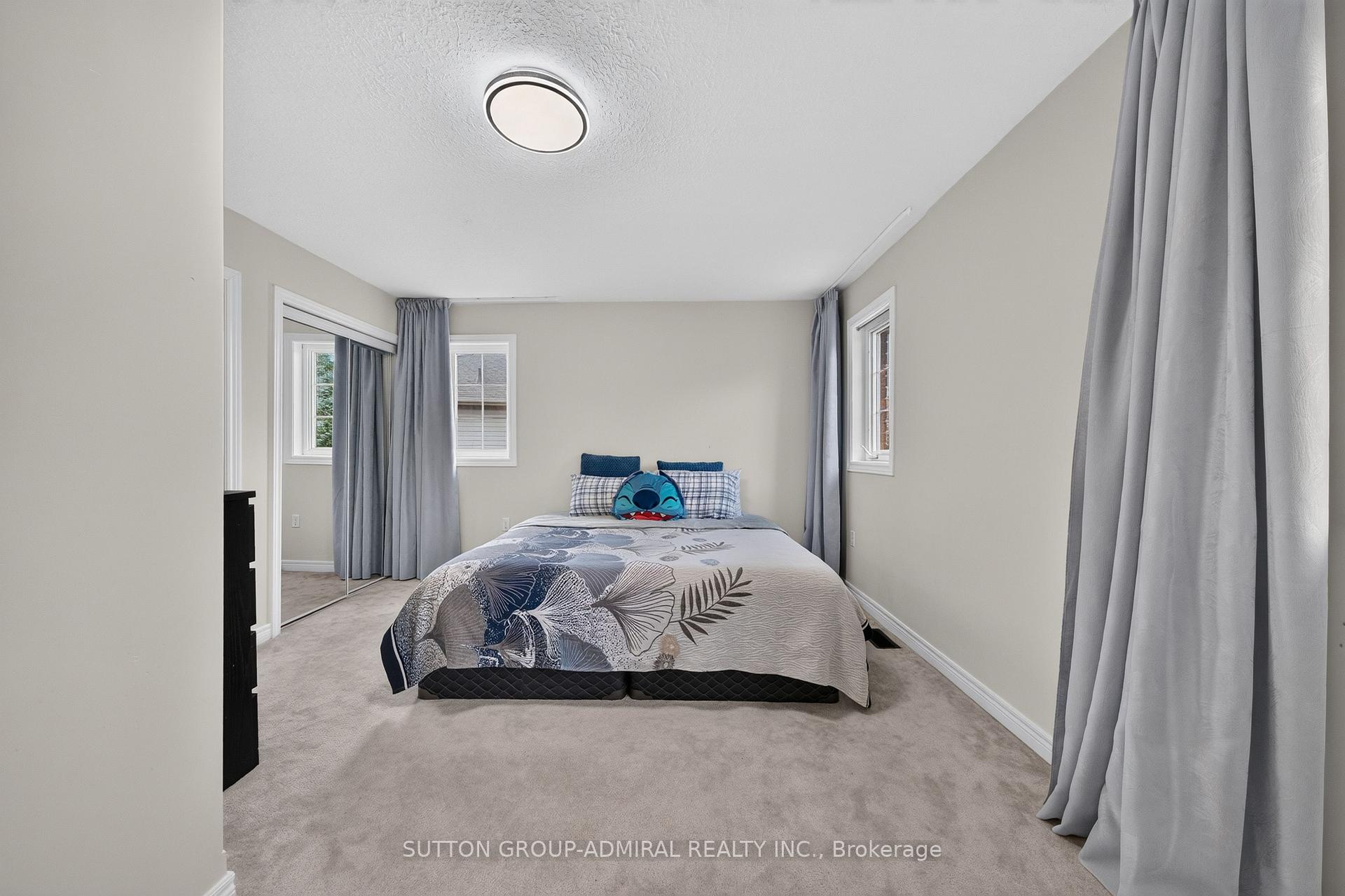 Photo 20 of 34 Balmoral Place, Barrie, Innis-Shore — HOMEH