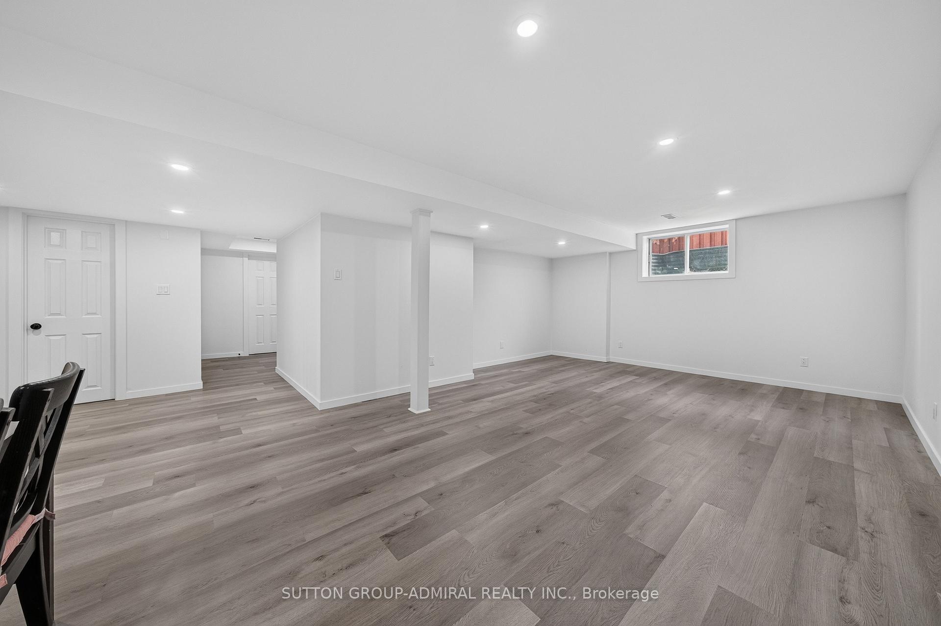 Photo 31 of 34 Balmoral Place, Barrie, Innis-Shore — HOMEH