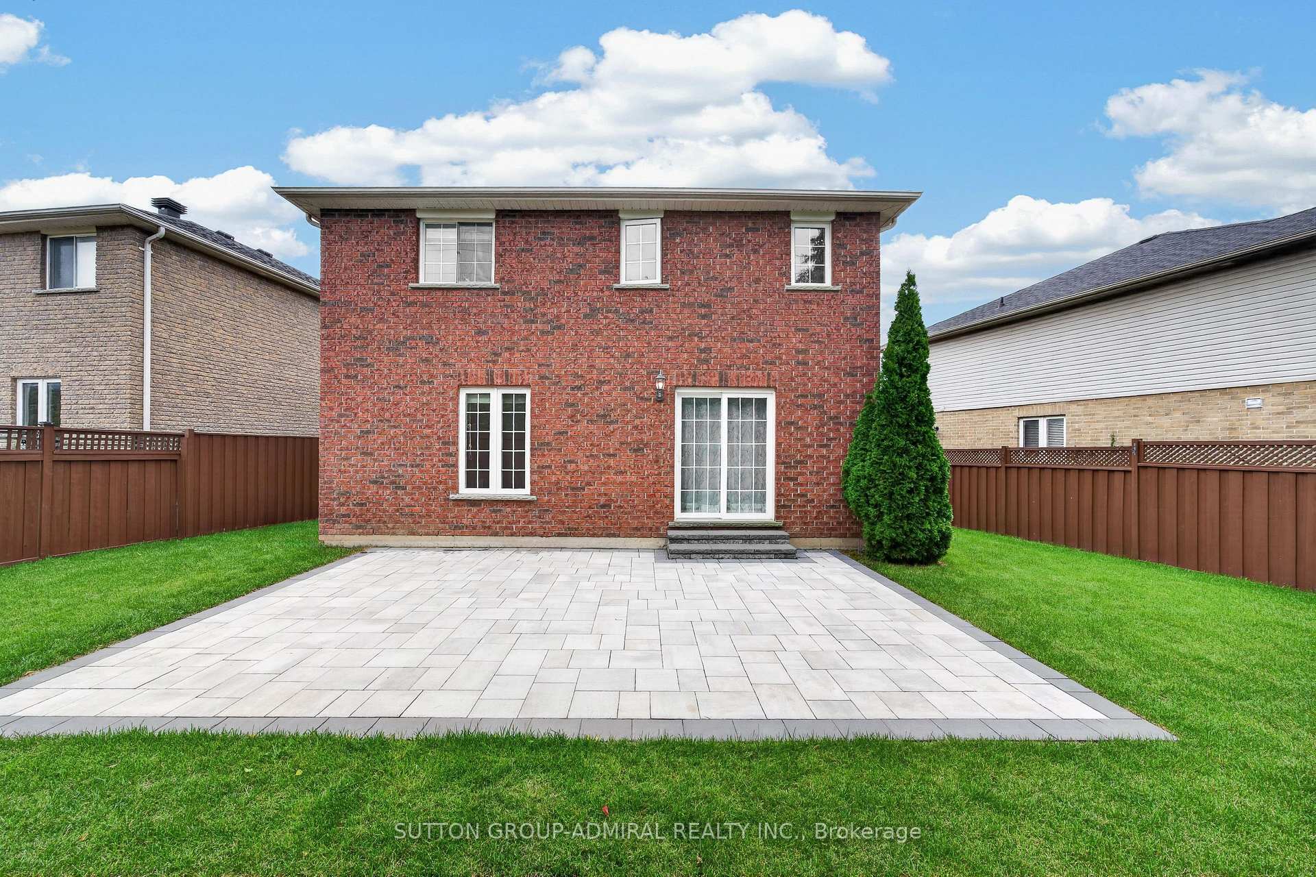 Photo 37 of 34 Balmoral Place, Barrie, Innis-Shore — HOMEH