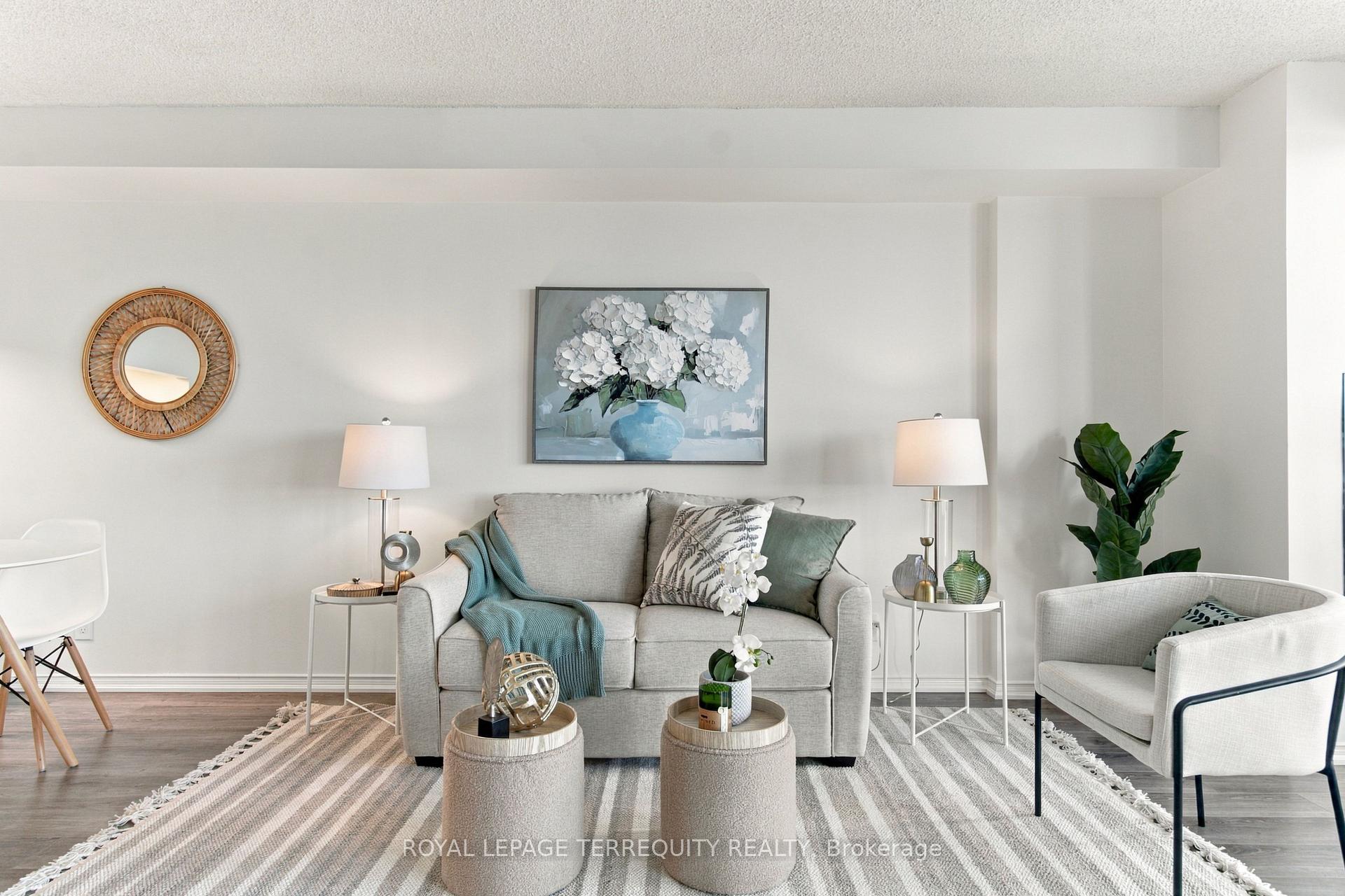 Photo 13 of Unit 1104, 99 Harbour Square, Toronto, Waterfront Communities — HOMEH