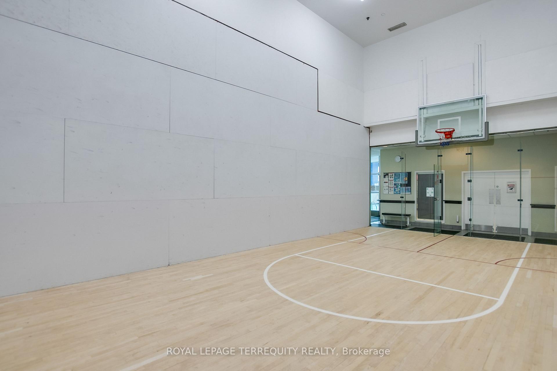 Photo 38 of Unit 1104, 99 Harbour Square, Toronto, Waterfront Communities — HOMEH