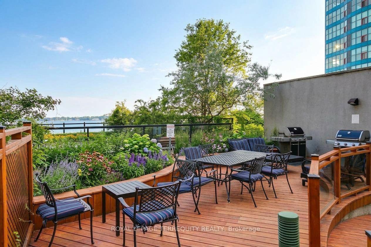 Photo 41 of Unit 1104, 99 Harbour Square, Toronto, Waterfront Communities — HOMEH