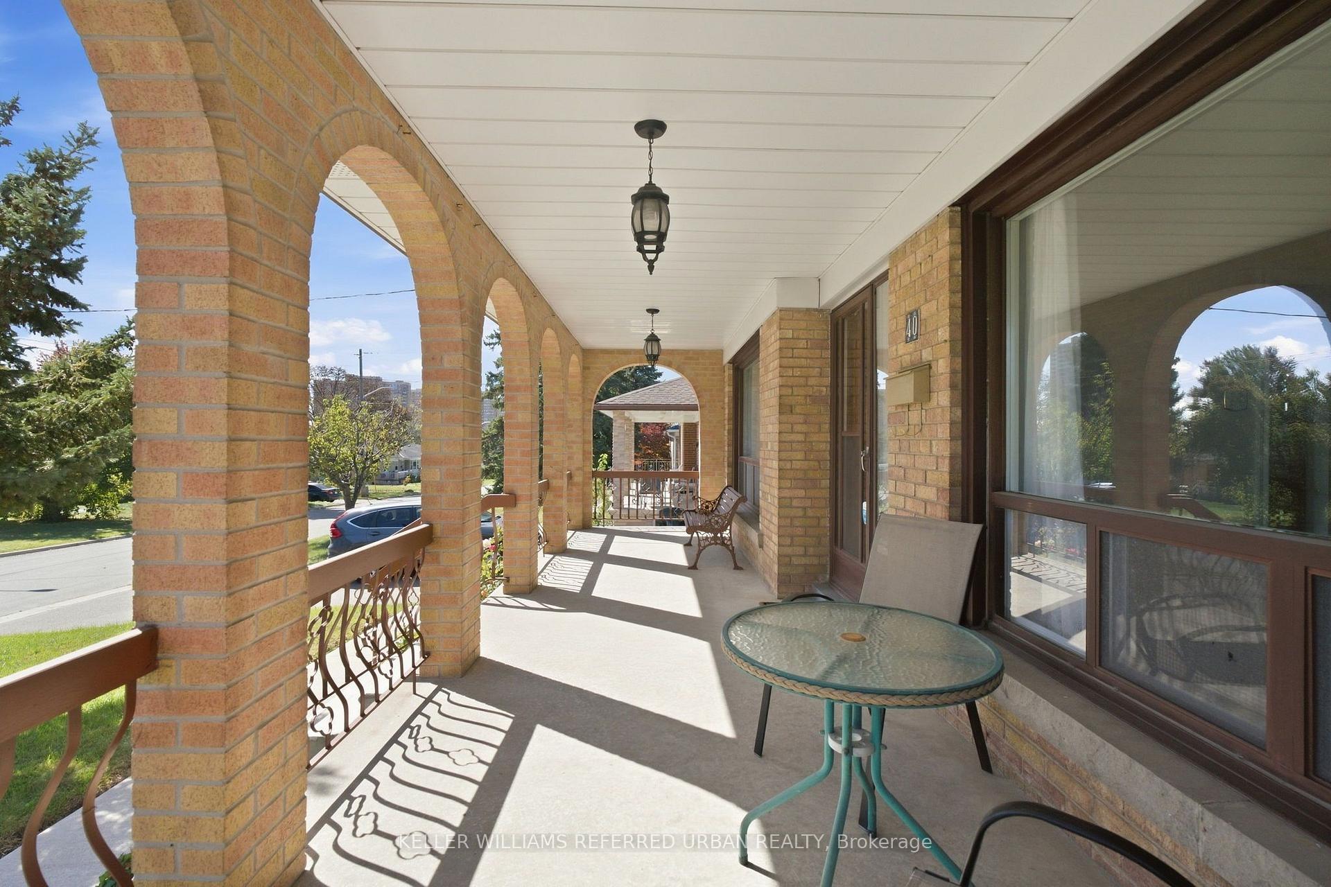 Photo 6 of 40 Datchet Road, North York, Downsview-Roding-CFB — HOMEH