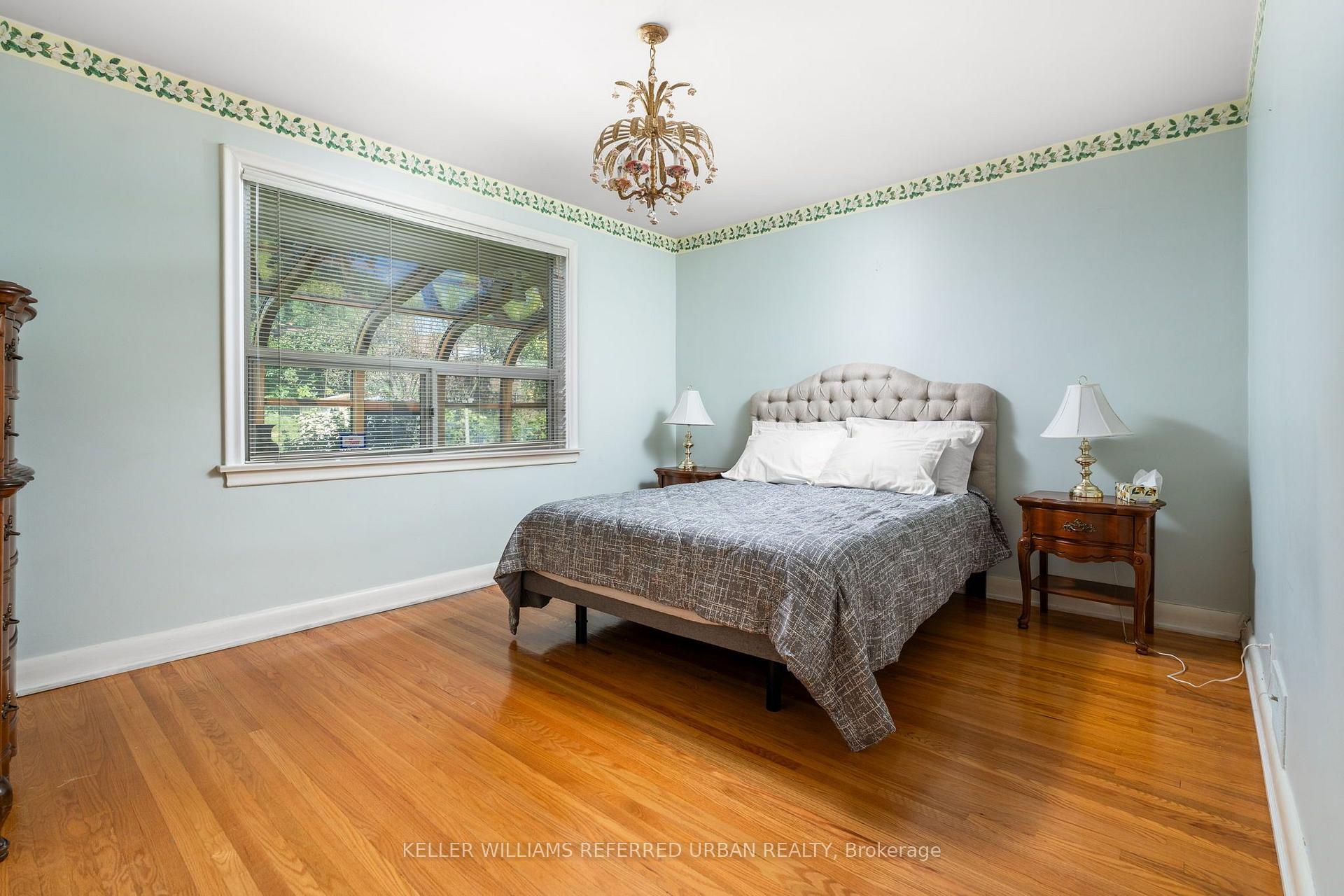 Photo 18 of 40 Datchet Road, North York, Downsview-Roding-CFB — HOMEH
