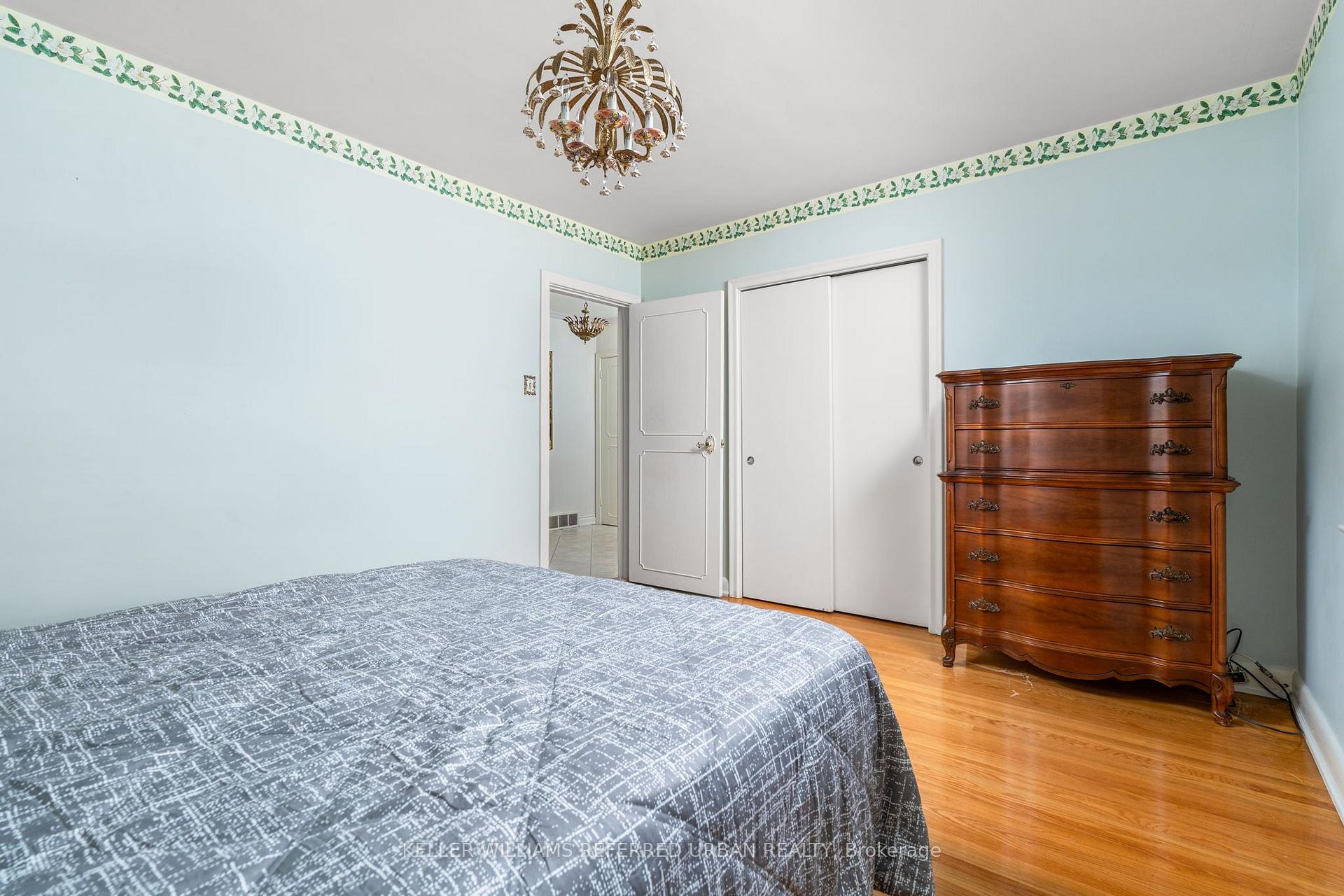 Photo 19 of 40 Datchet Road, North York, Downsview-Roding-CFB — HOMEH