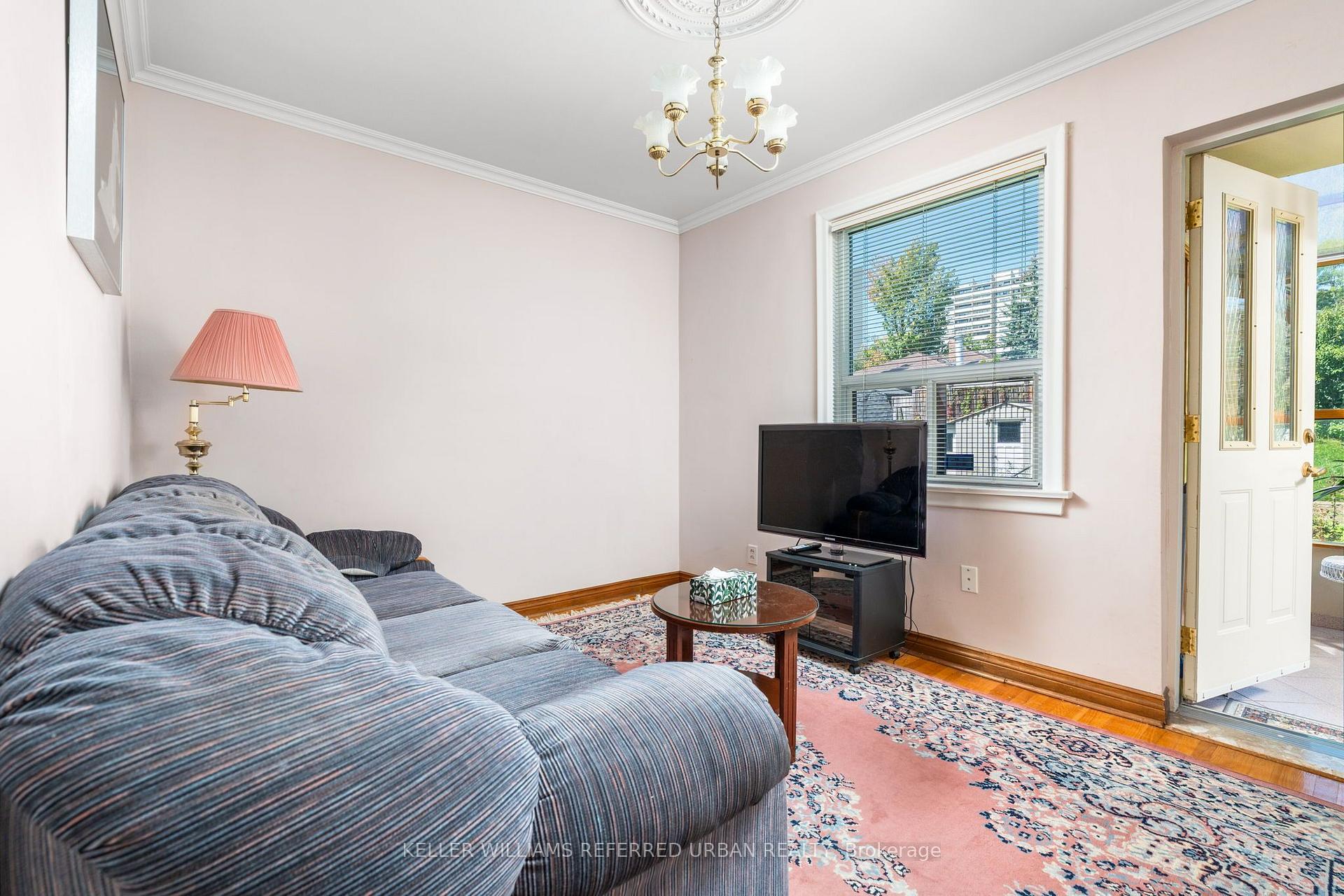 Photo 20 of 40 Datchet Road, North York, Downsview-Roding-CFB — HOMEH
