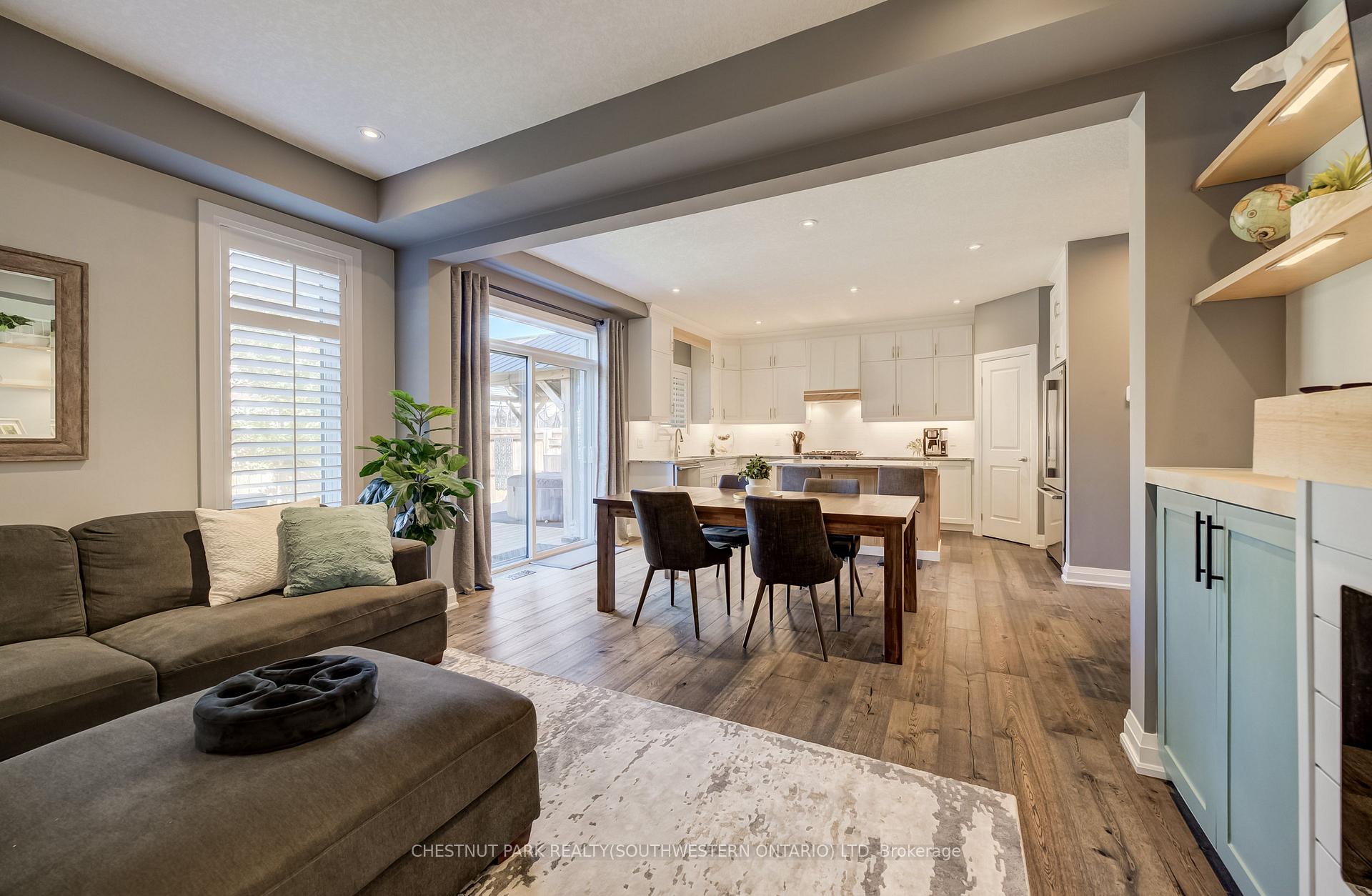 Photo 11 of 35 Greyhawk Street, Kitchener, Bridgeport — HOMEH