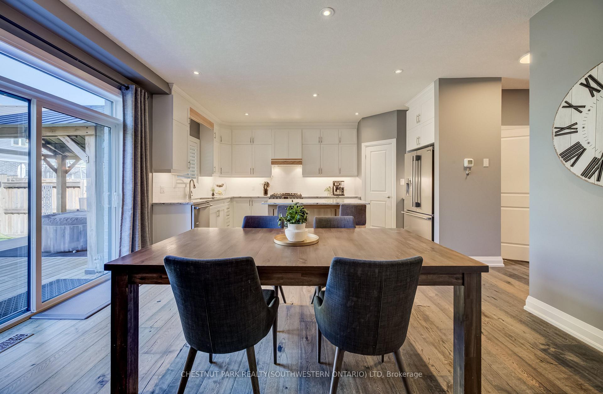 Photo 12 of 35 Greyhawk Street, Kitchener, Bridgeport — HOMEH