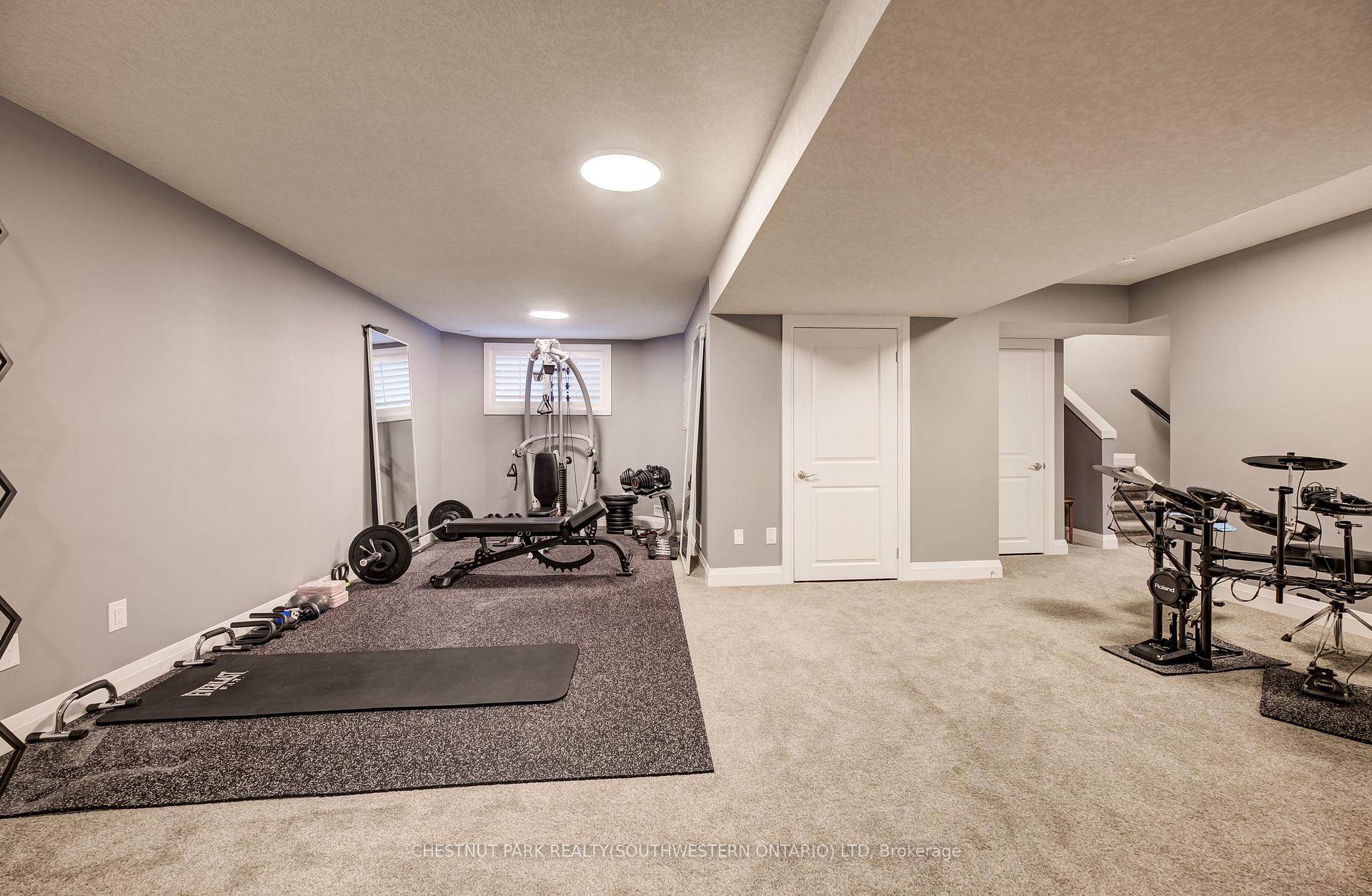 Photo 34 of 35 Greyhawk Street, Kitchener, Bridgeport — HOMEH
