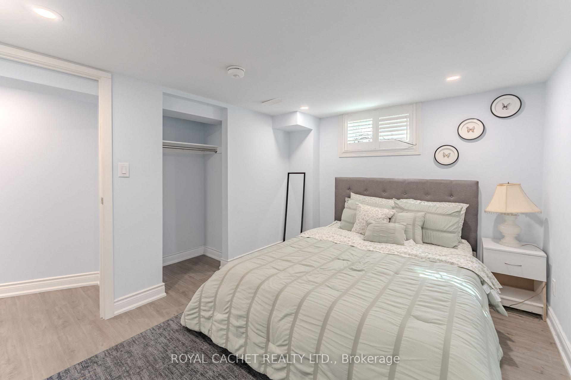 Photo 21 of 1074 Flagship Drive, Mississauga, Applewood — HOMEH