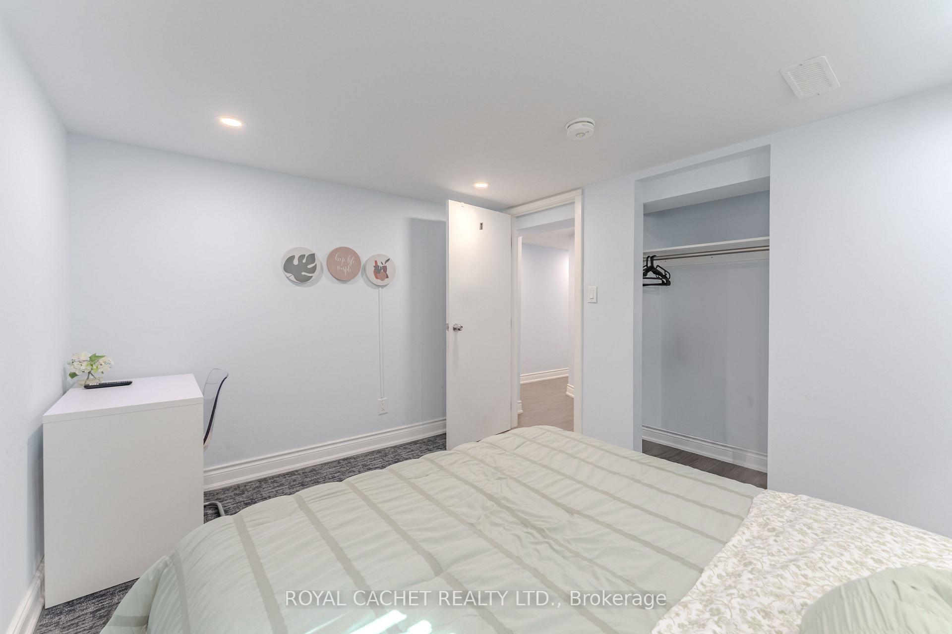 Photo 22 of 1074 Flagship Drive, Mississauga, Applewood — HOMEH