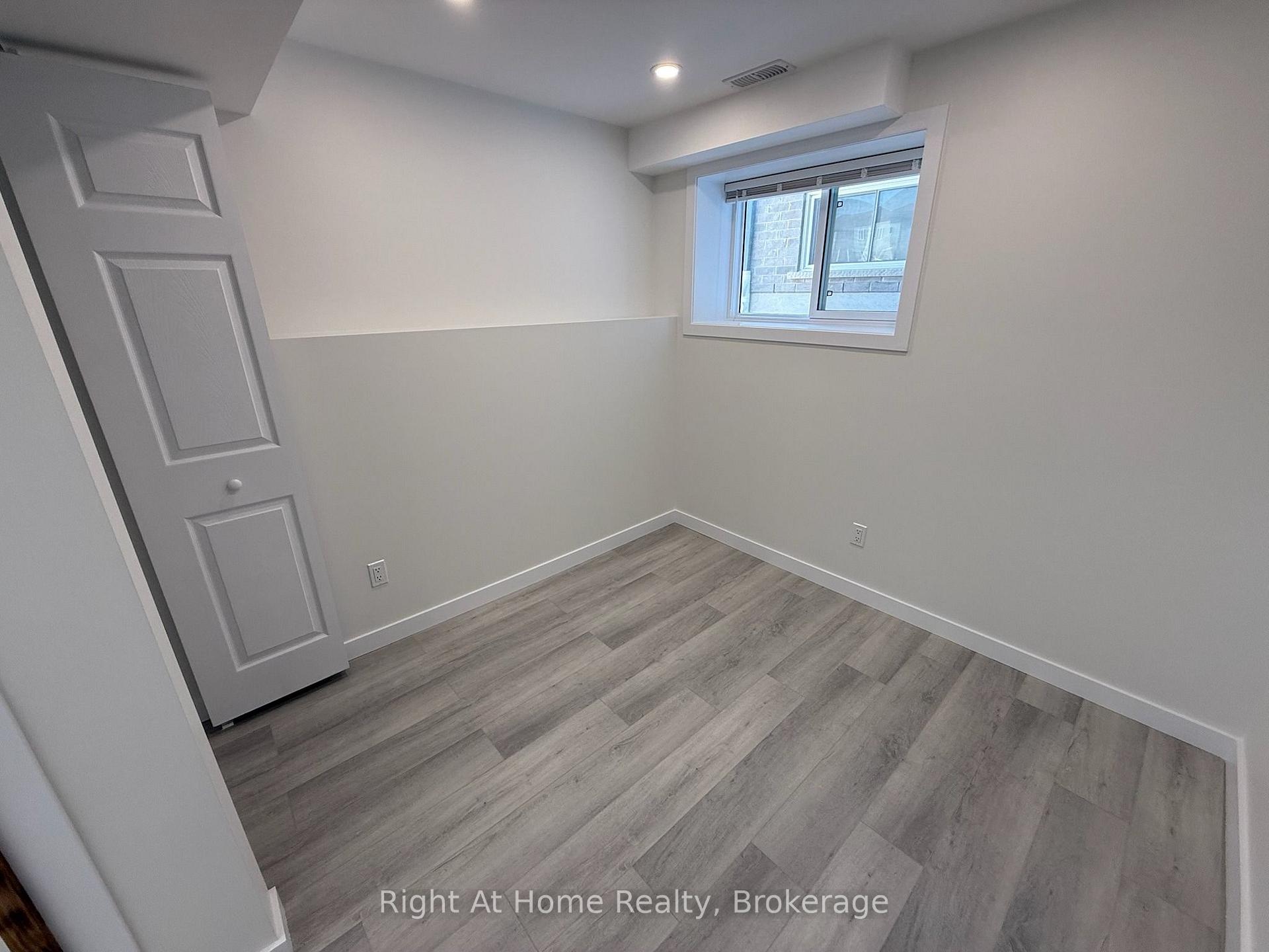 Photo 8 of Unit Lower, 245 Benninger Drive, Kitchener, Brigadoon — HOMEH