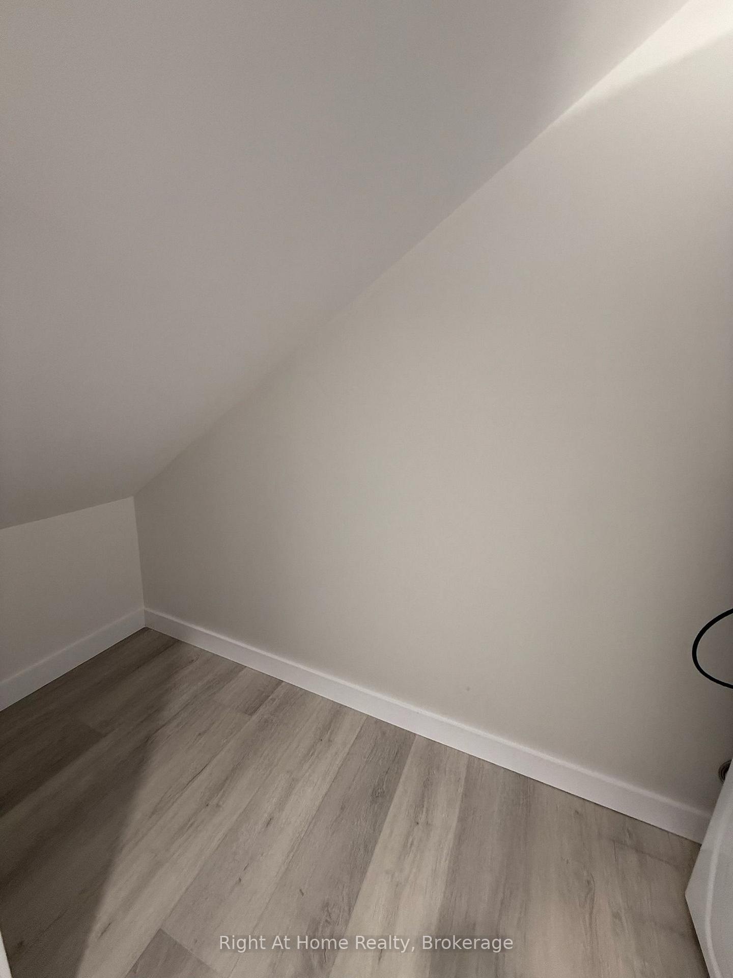 Photo 12 of Unit Lower, 245 Benninger Drive, Kitchener, Brigadoon — HOMEH