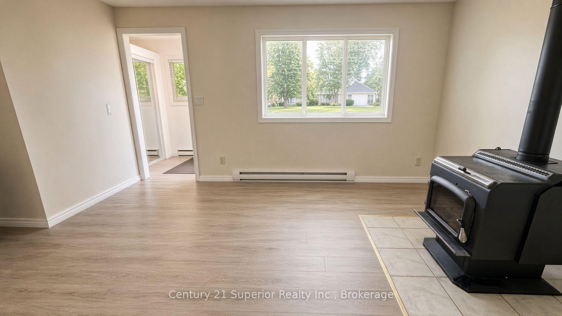 Photo 7 of 31 Heron Drive, Manitouwadge, TB-73 — HOMEH