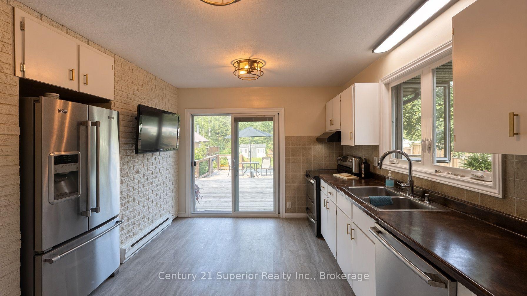 Photo 11 of 31 Heron Drive, Manitouwadge, TB-73 — HOMEH