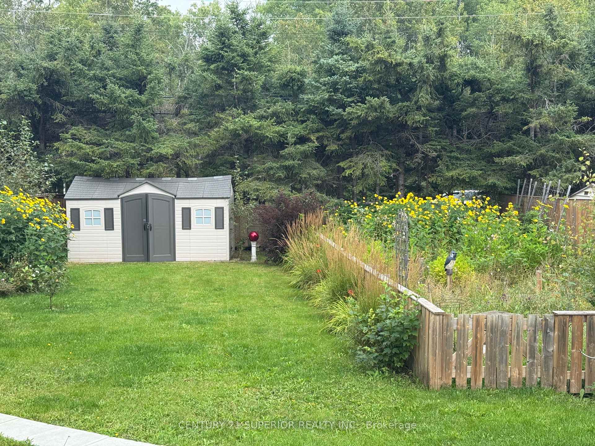 Photo 34 of 31 Heron Drive, Manitouwadge, TB-73 — HOMEH