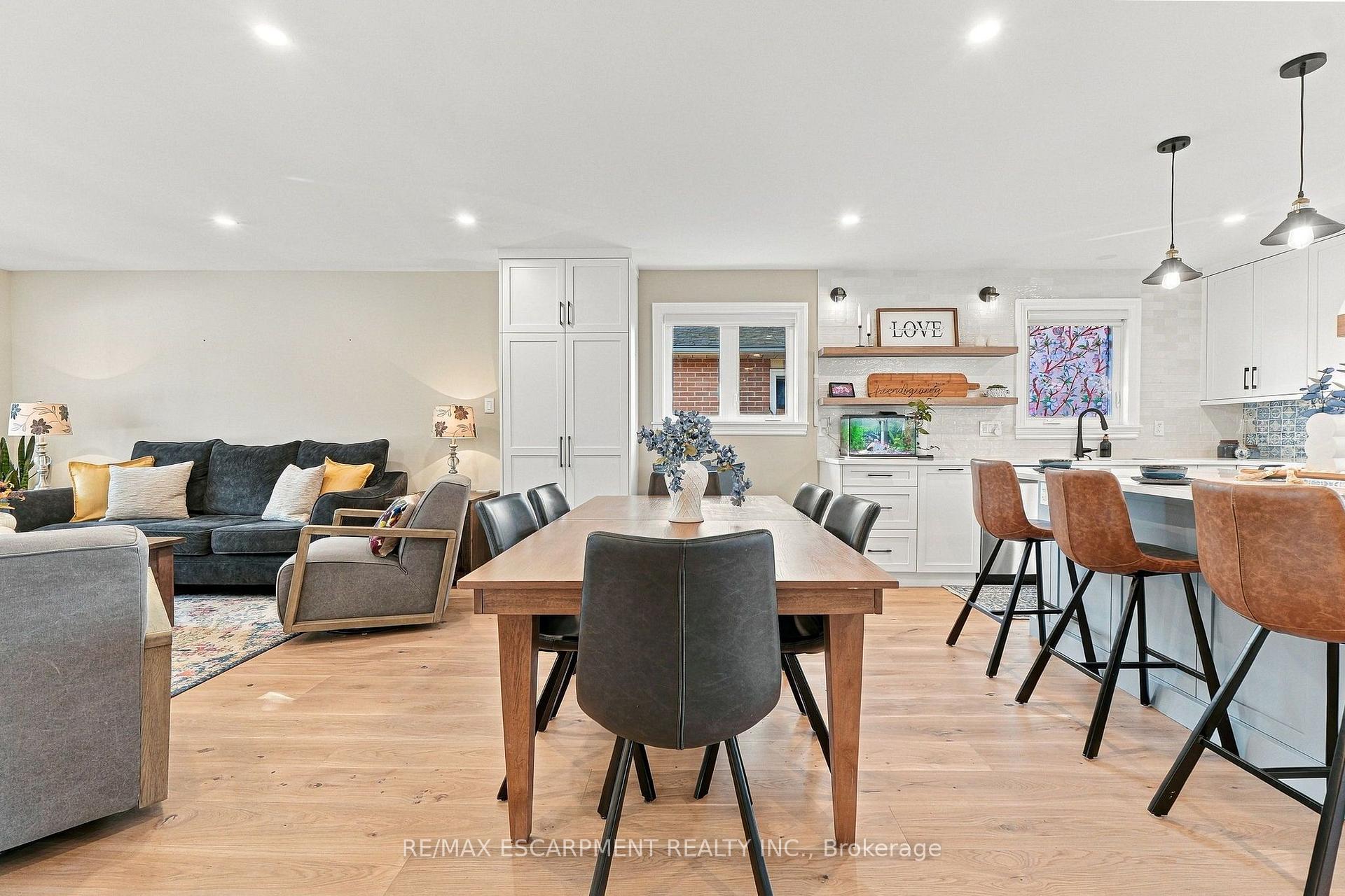 Photo 14 of 1060 Dowland Crescent, Burlington, LaSalle — HOMEH