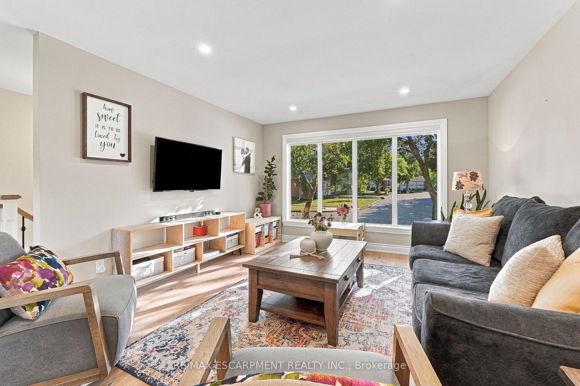 Photo 16 of 1060 Dowland Crescent, Burlington, LaSalle — HOMEH