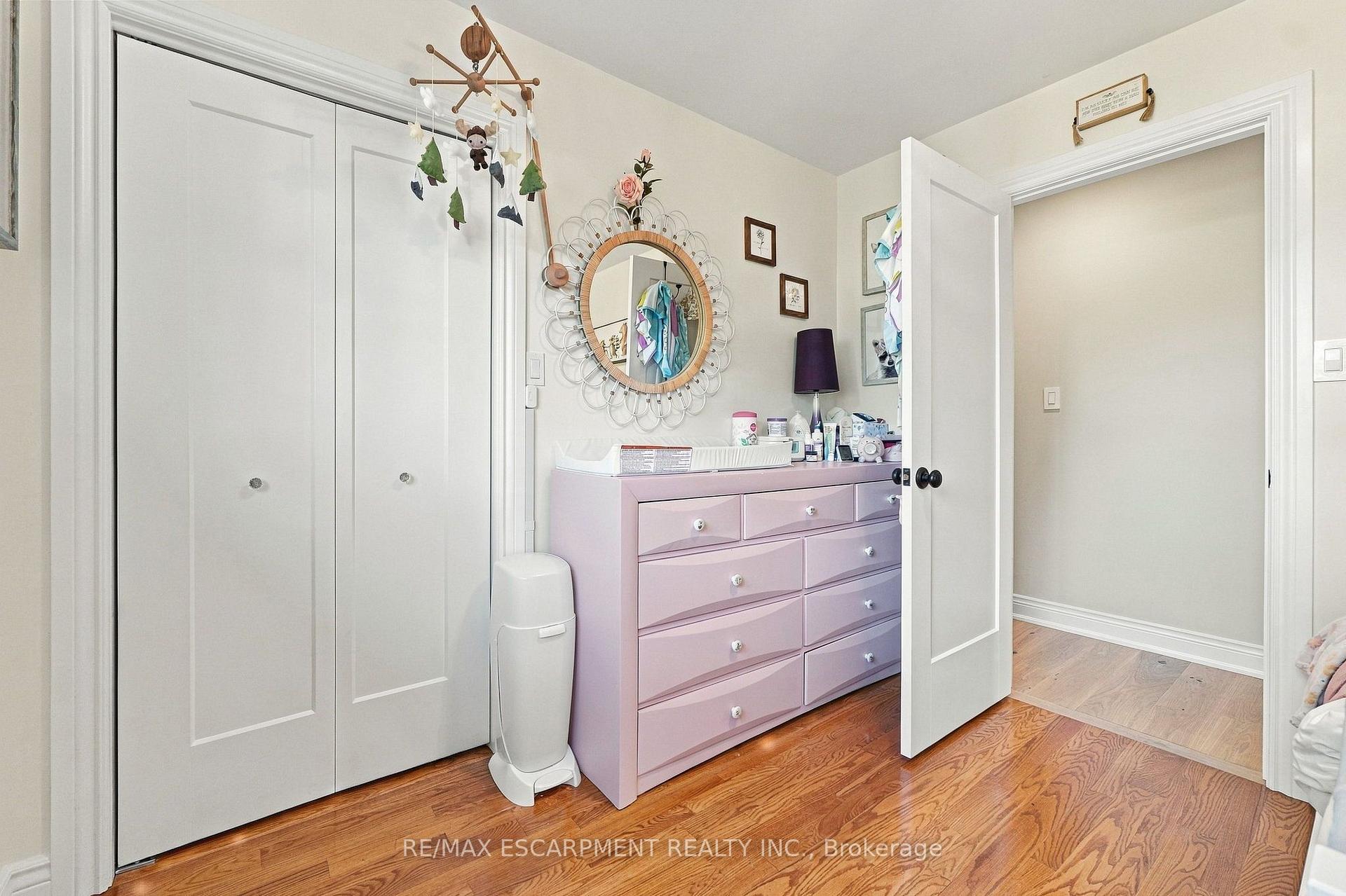 Photo 21 of 1060 Dowland Crescent, Burlington, LaSalle — HOMEH