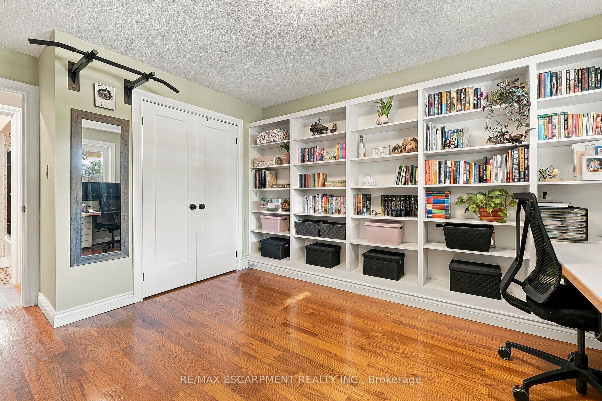 Photo 23 of 1060 Dowland Crescent, Burlington, LaSalle — HOMEH