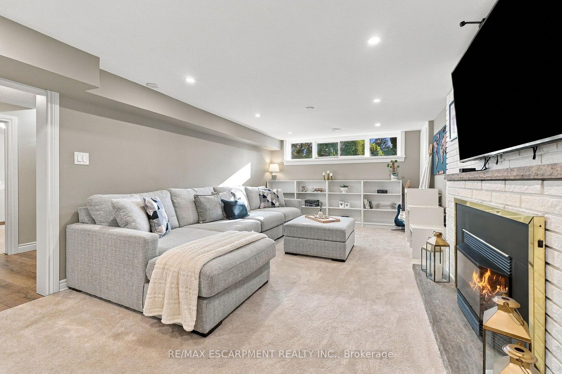 Photo 28 of 1060 Dowland Crescent, Burlington, LaSalle — HOMEH