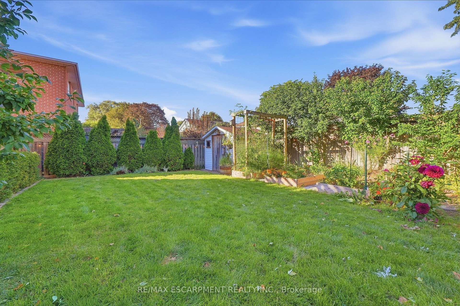 Photo 44 of 1060 Dowland Crescent, Burlington, LaSalle — HOMEH