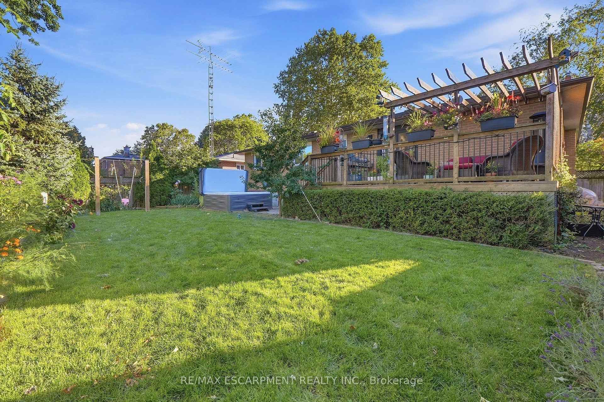 Photo 46 of 1060 Dowland Crescent, Burlington, LaSalle — HOMEH