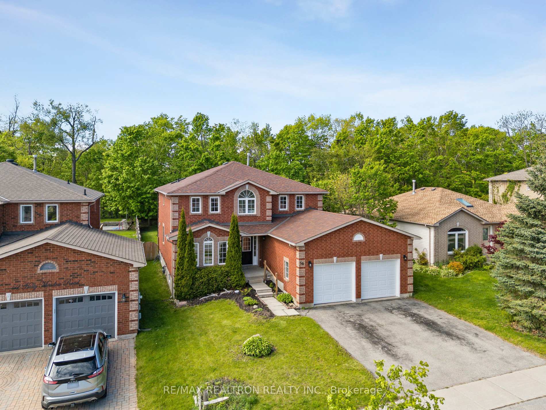 Photo 6 of 50 Holly Meadow Road, Barrie, Holly — HOMEH