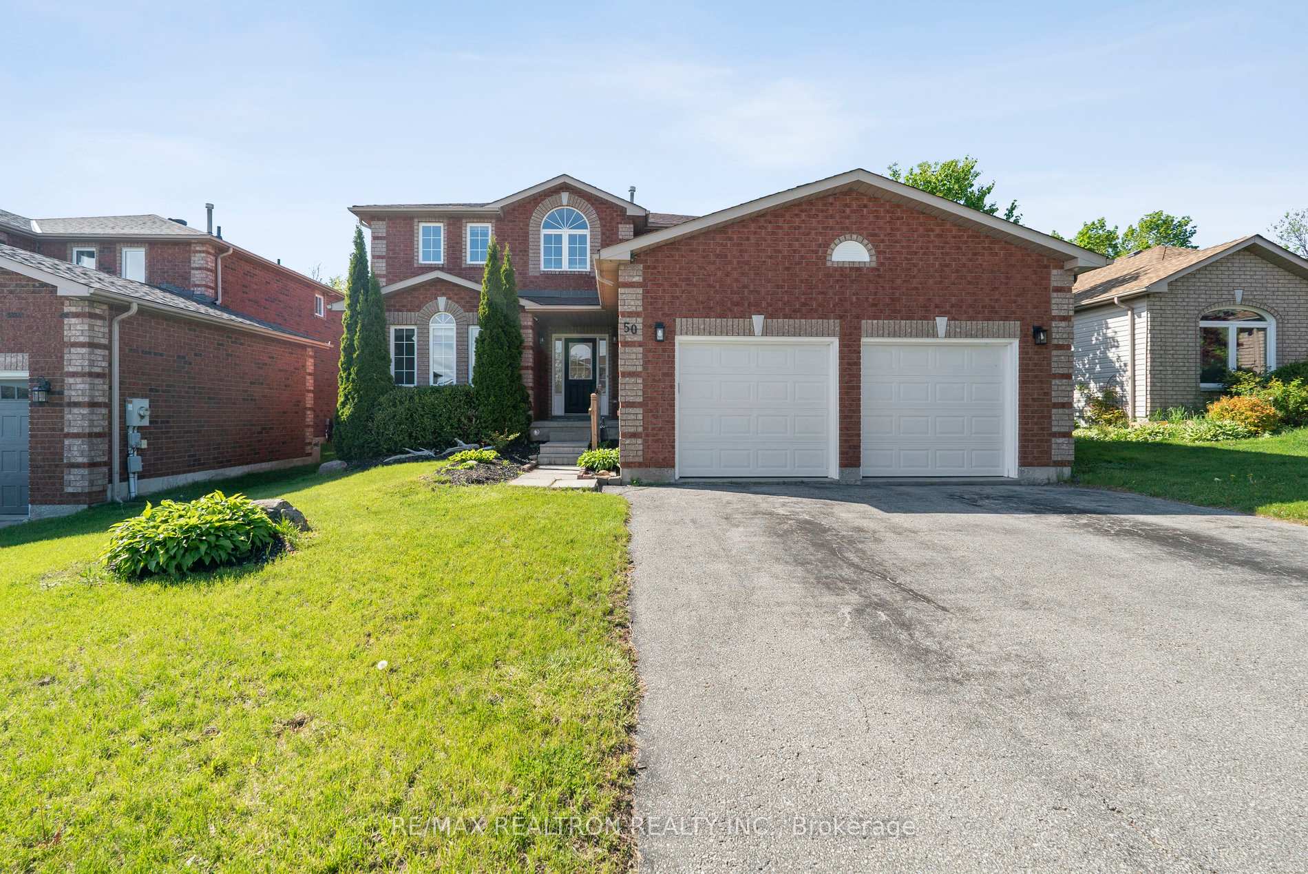 Photo 7 of 50 Holly Meadow Road, Barrie, Holly — HOMEH