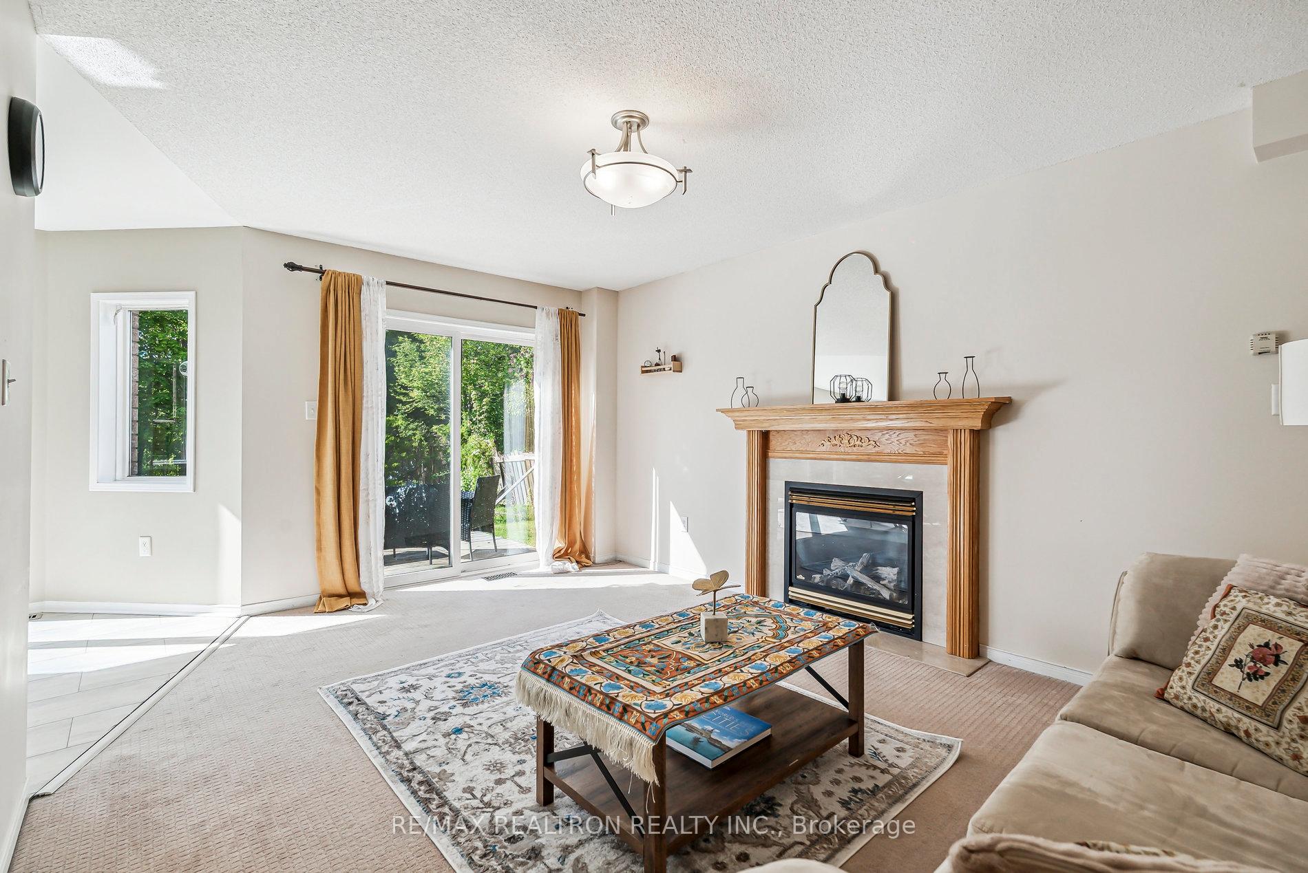 Photo 19 of 50 Holly Meadow Road, Barrie, Holly — HOMEH